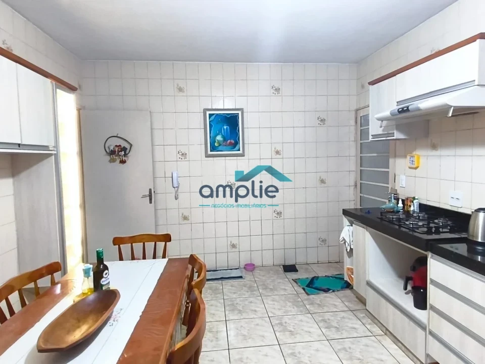 Imagens do imóveis CASA EM CONDOMÍNIO A VENDA - REGIÃO LESTE