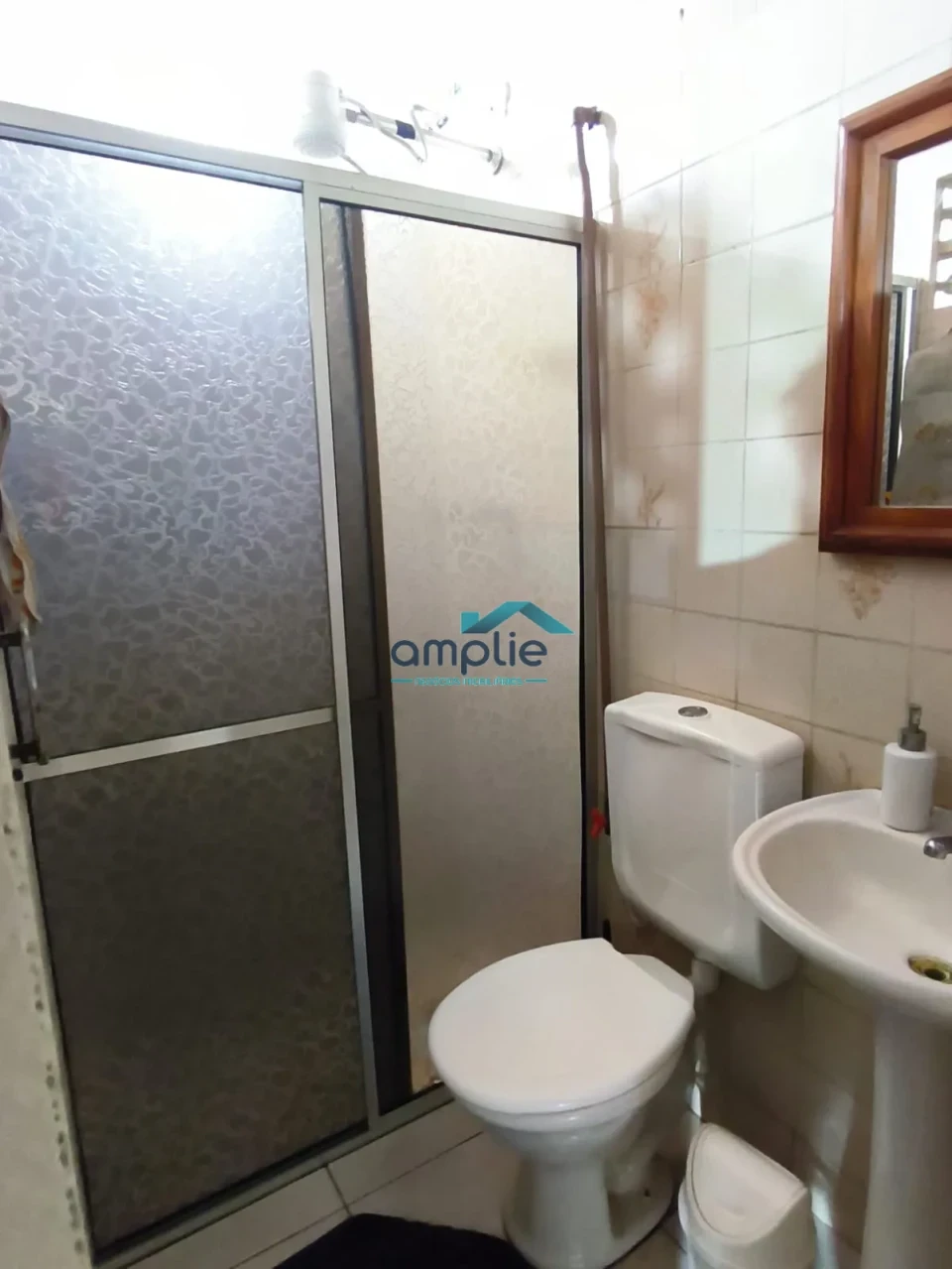 Imagens do imóveis CASA EM CONDOMÍNIO A VENDA - REGIÃO LESTE