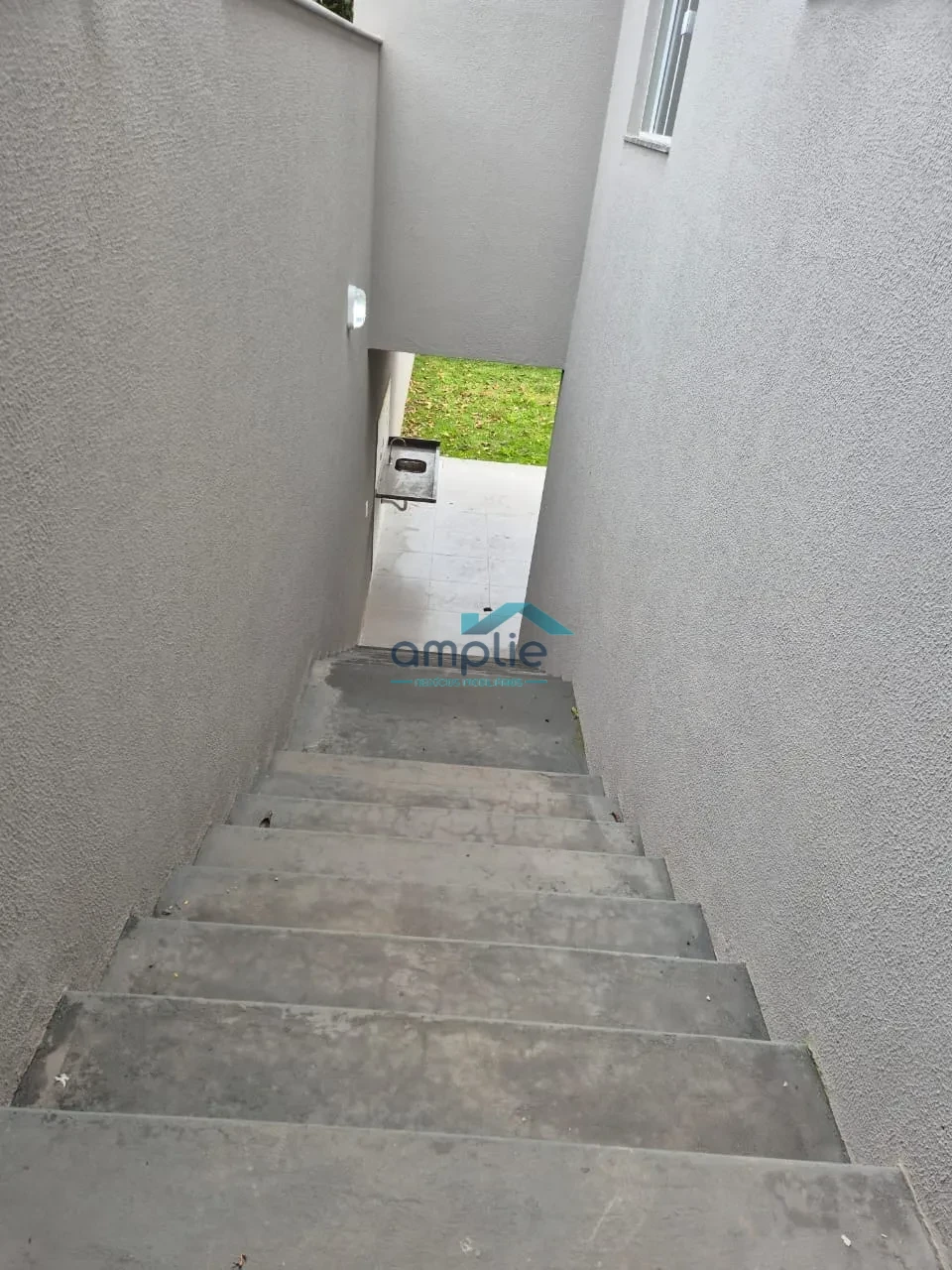 Imagens do imóveis CASA GEMINADA A VENDA NO BAIRRO BANDEIRANTES