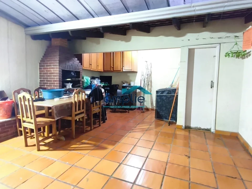 Imagens do imóveis CASA EM CONDOMÍNIO A VENDA - REGIÃO LESTE