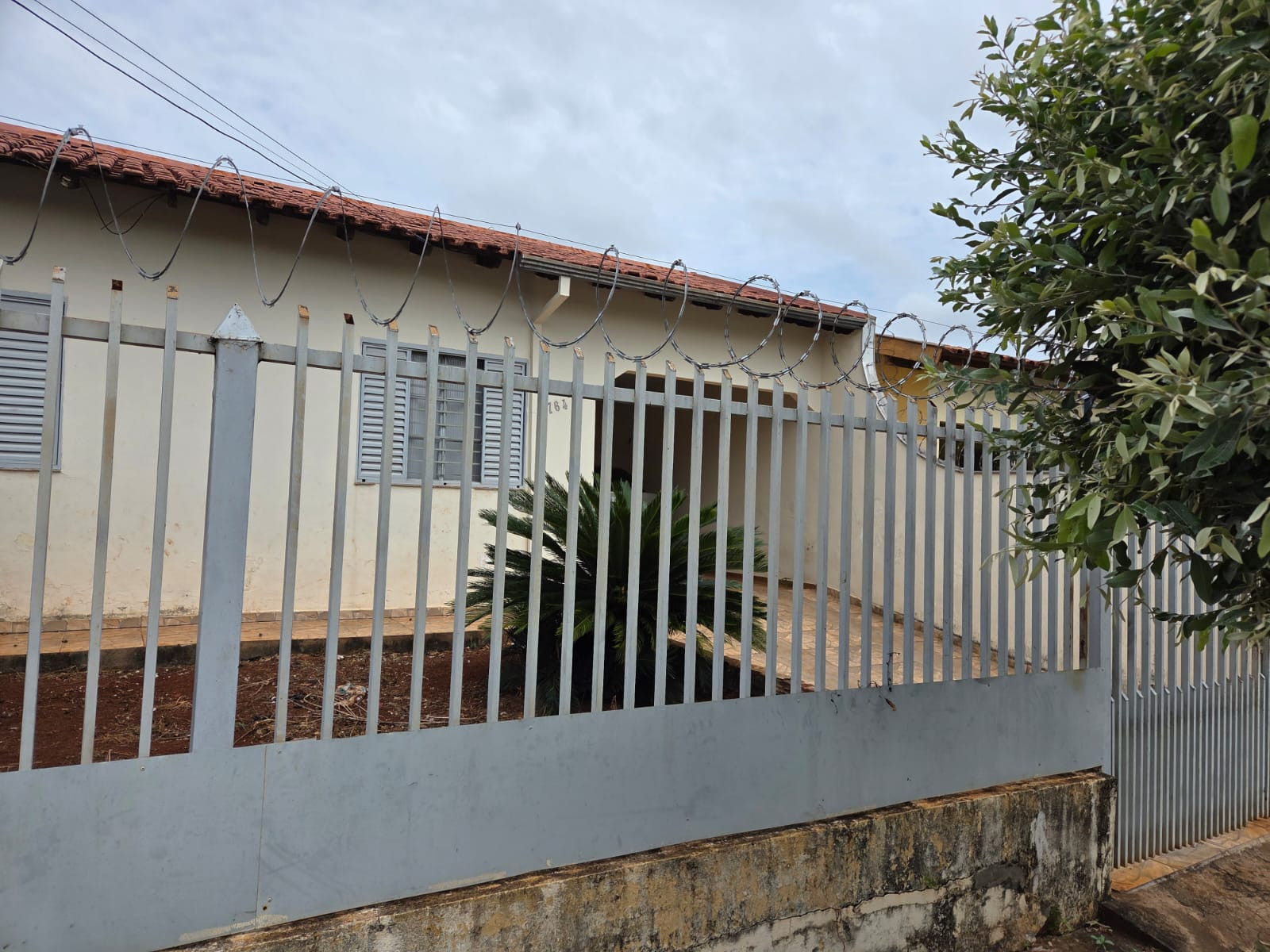 CASA A VENDA - JARDIM INDUSTRIAL