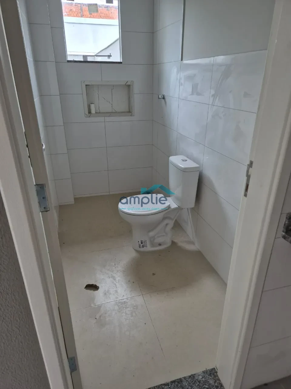 Imagens do imóveis CASA GEMINADA A VENDA NO BAIRRO BANDEIRANTES