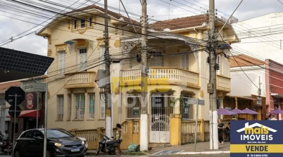 Imagens do imóveis Comercial Á Venda Casa - Avenida Conde Ribeiro Do Vale Guaxupé