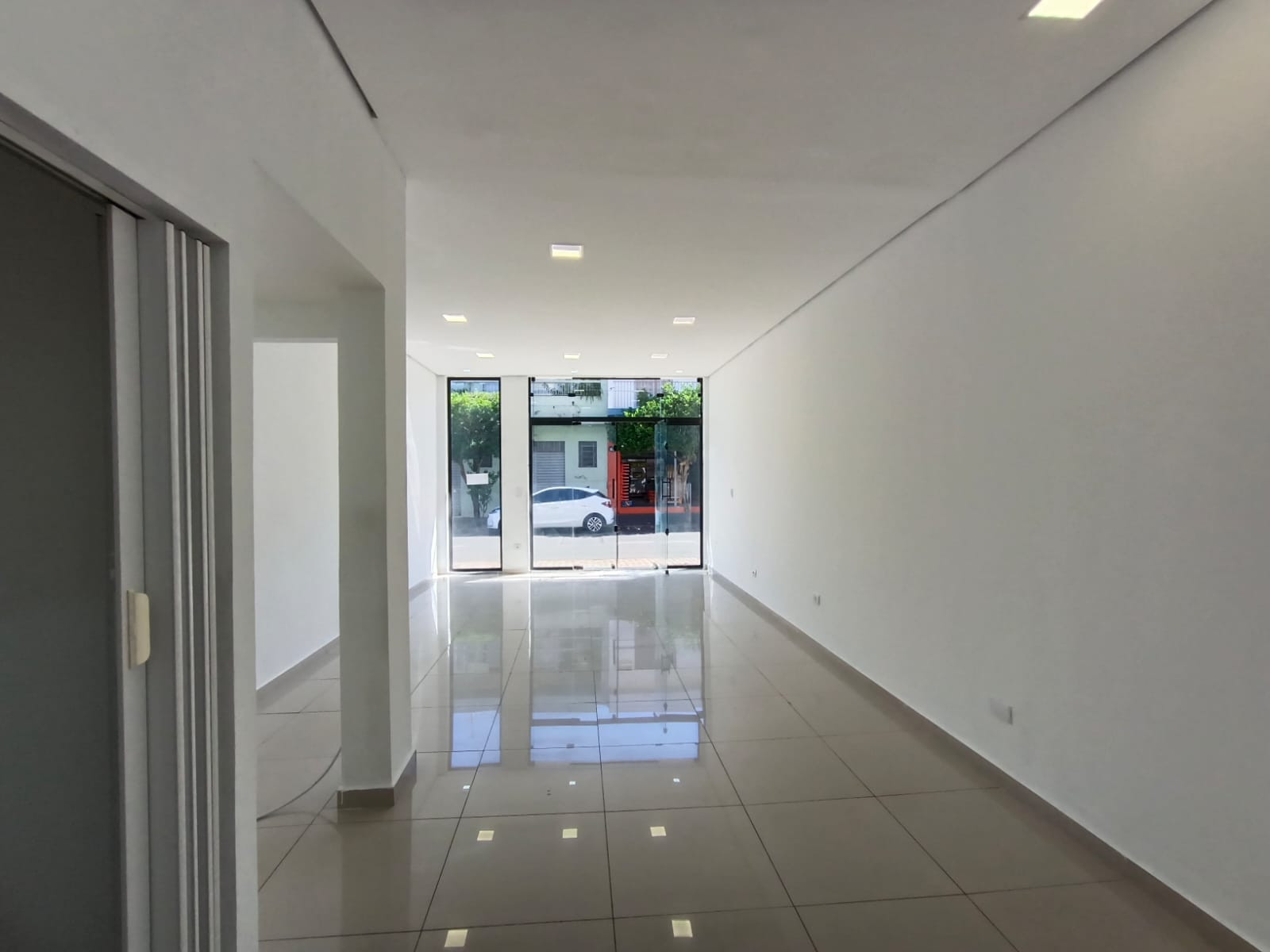 Imagens do imóveis Comercial Para Alugar Centro Indaiatuba