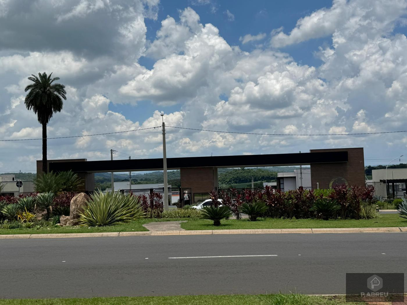 Imagens do imóveis Terreno em Condomínio para Venda