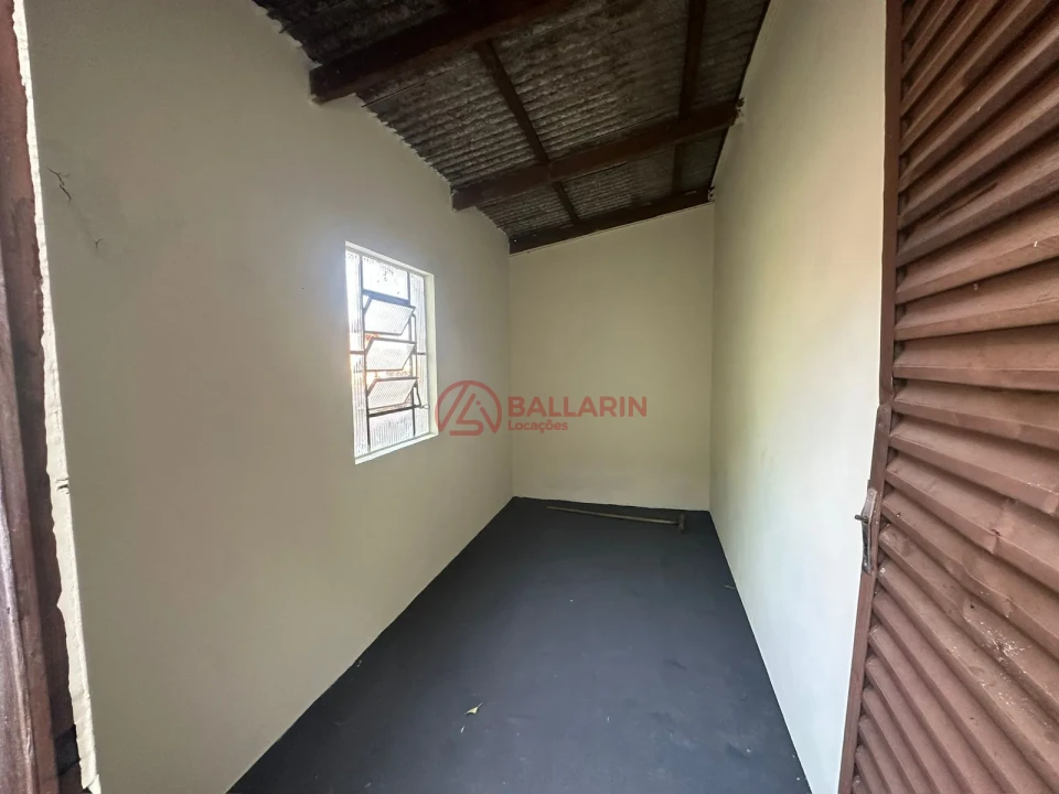 Imagens do imóveis Casa - AVENIDA LONDRINA 504 - FUNDOS - SAN RAFAEL