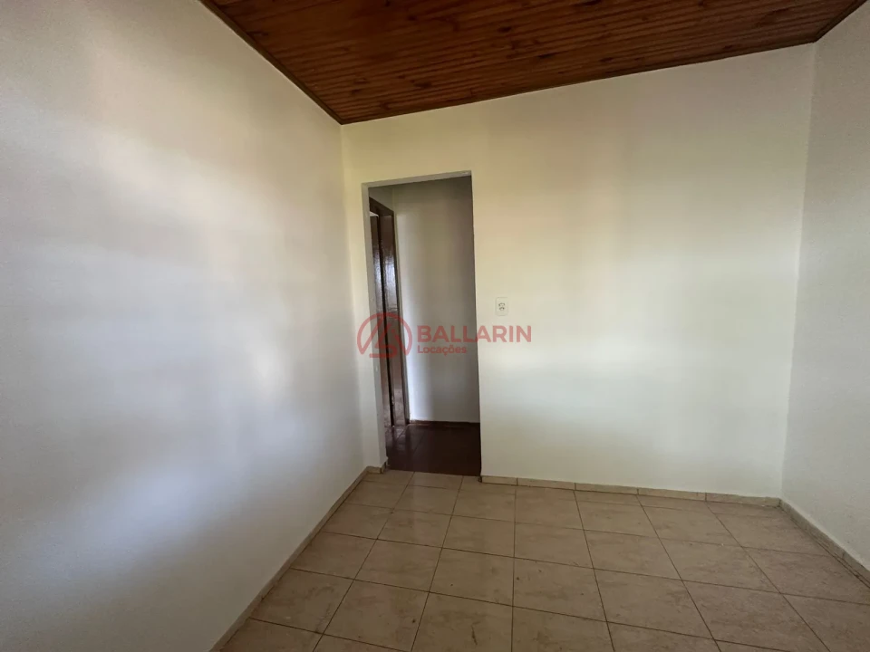 Imagens do imóveis Casa - AVENIDA LONDRINA 504 - FUNDOS - SAN RAFAEL