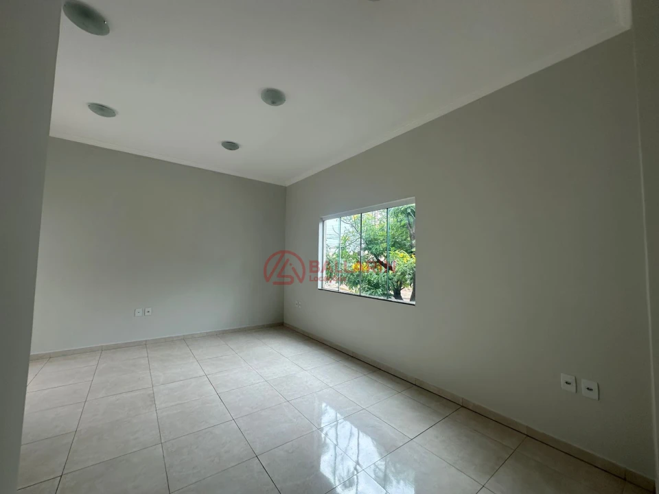 Imagens do imóveis Comercial Para Alugar Centro  Ibiporã