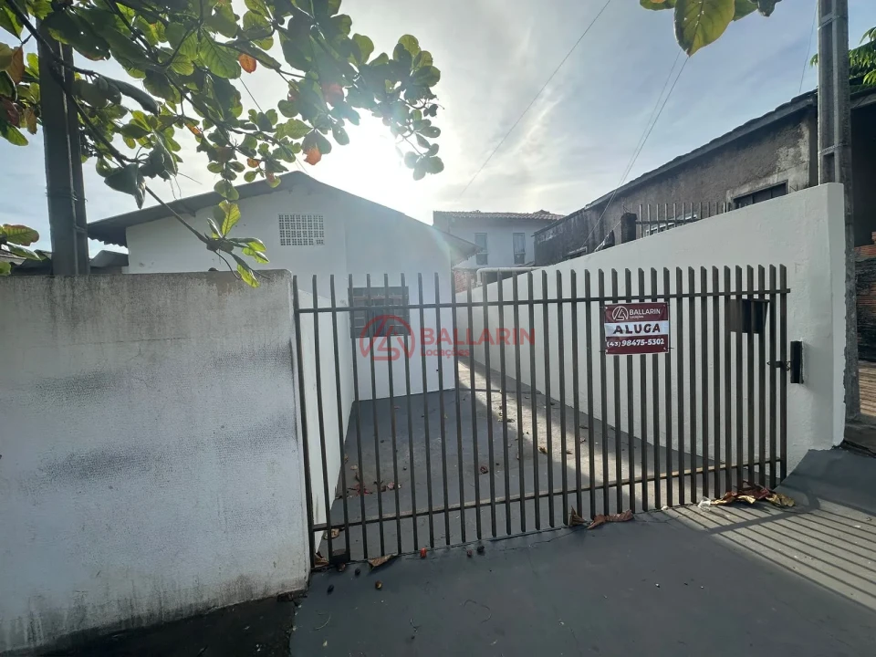 Imagens do imóveis Casa - AVENIDA LONDRINA 504 - FUNDOS - SAN RAFAEL