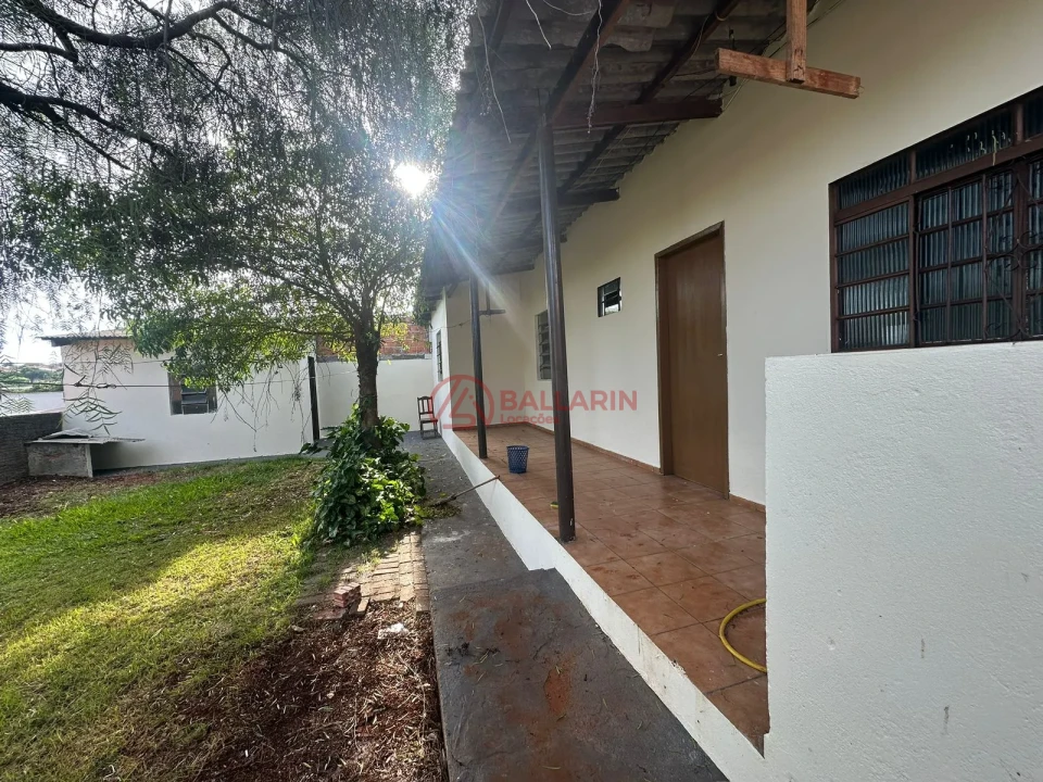 Imagens do imóveis Casa - AVENIDA LONDRINA 504 - FUNDOS - SAN RAFAEL