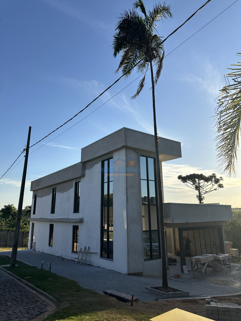 Casa sobrado - Condomínio Natural Life - Rolândia