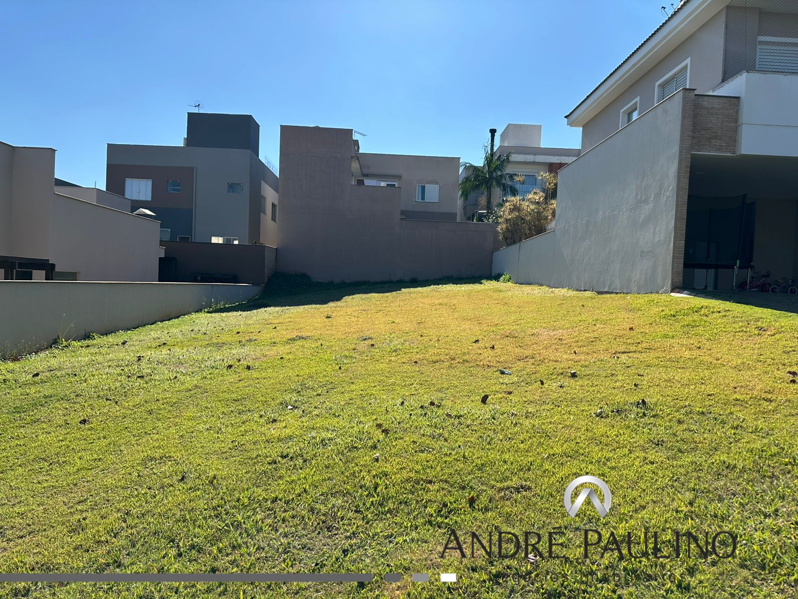 Condomínio Royal Forest