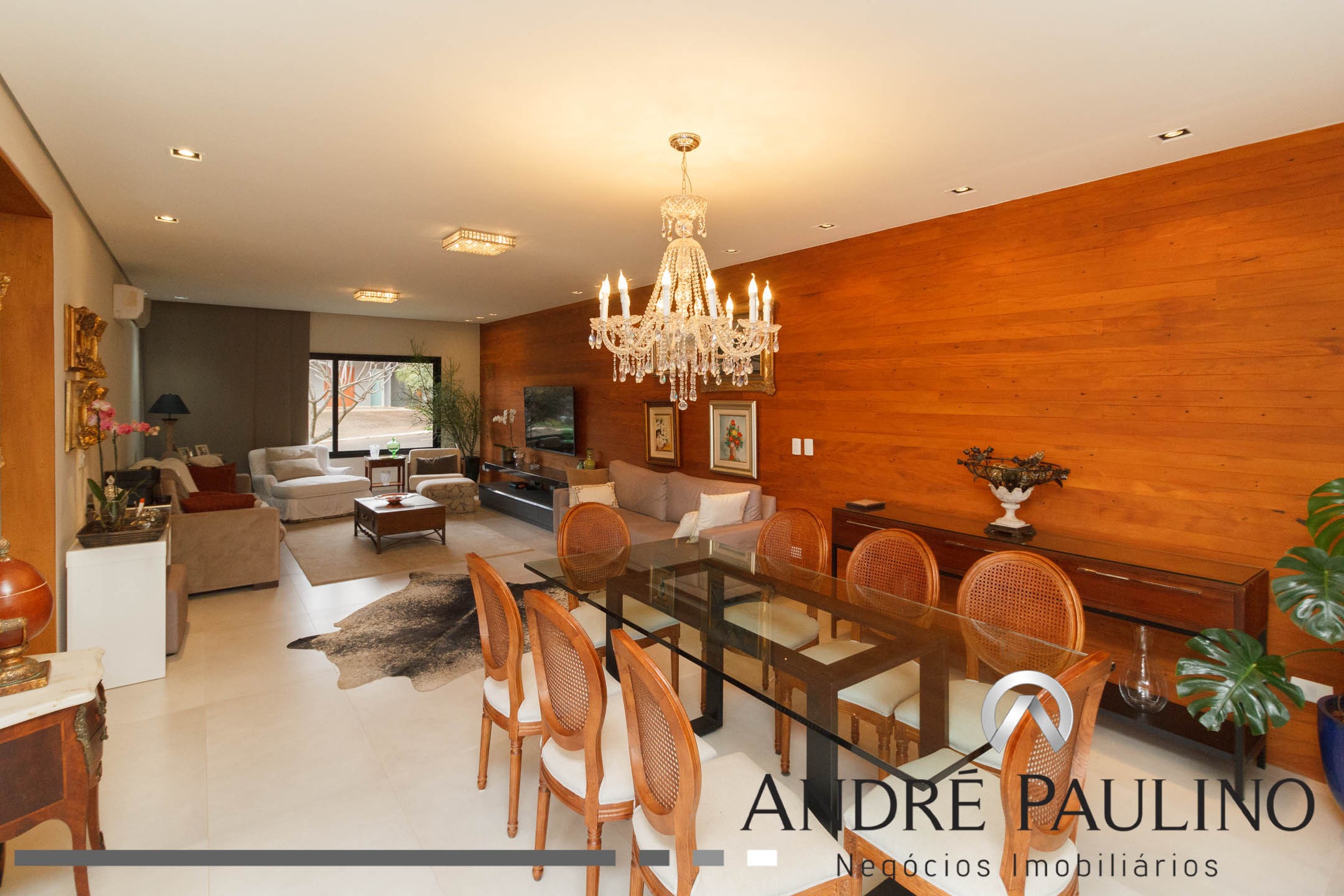 CONDOMÍNIO SUN LAKE