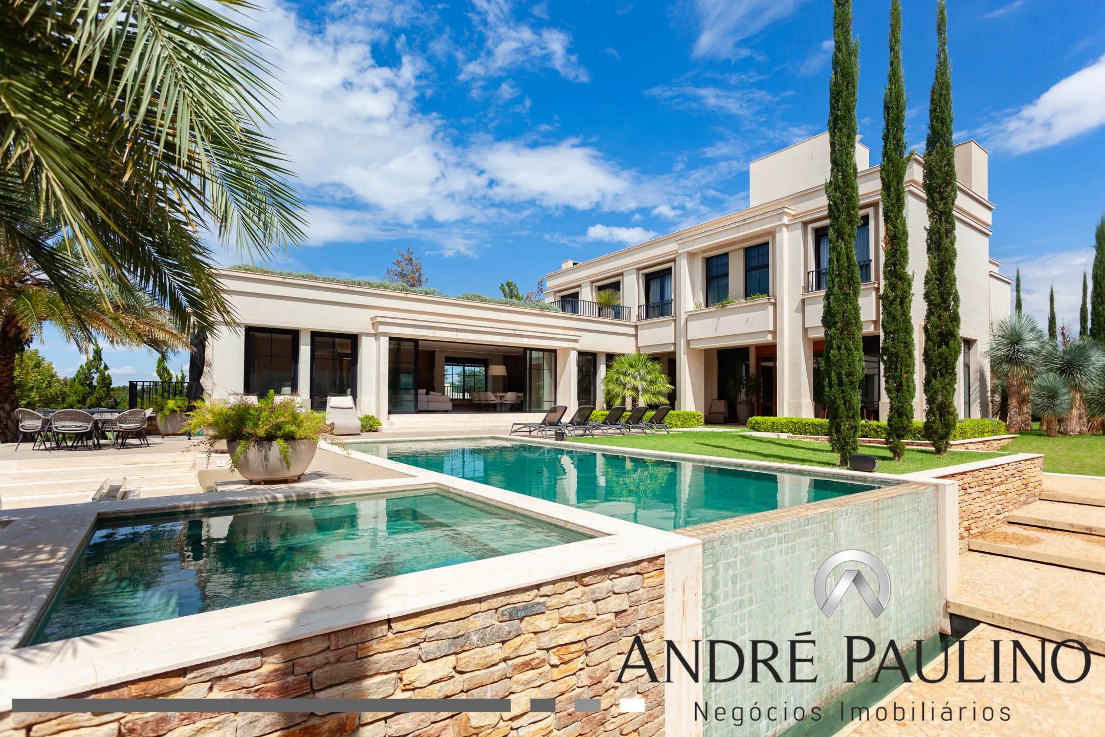 CONDOMÍNIO EURO ROYAL