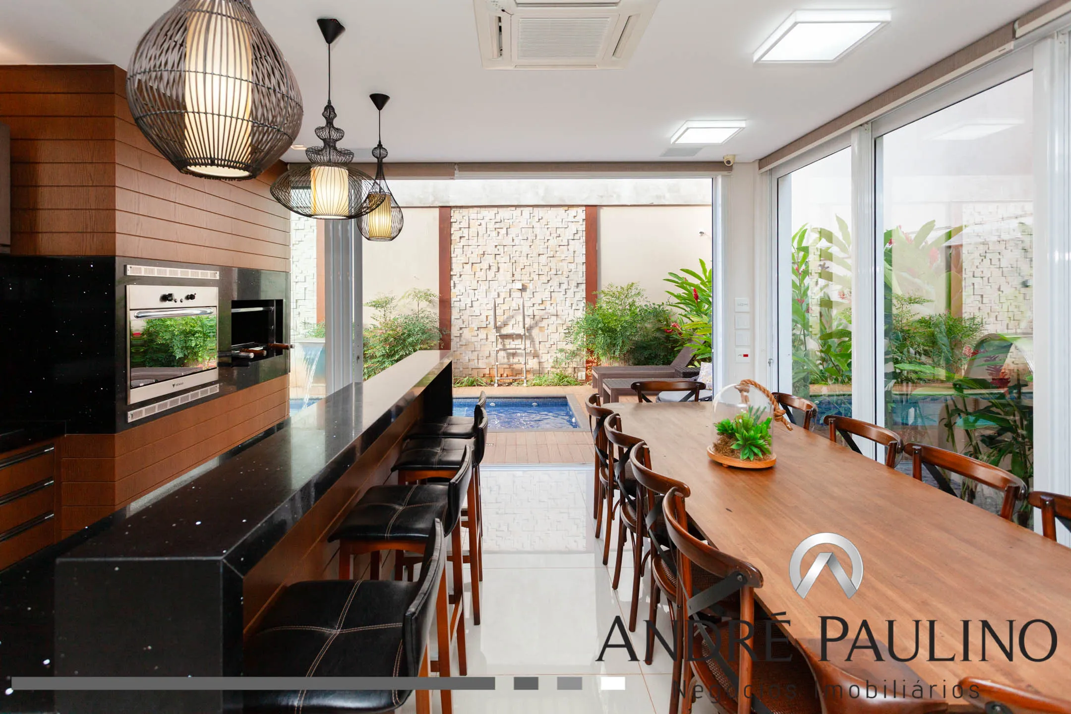 Condomínio Royal Forest