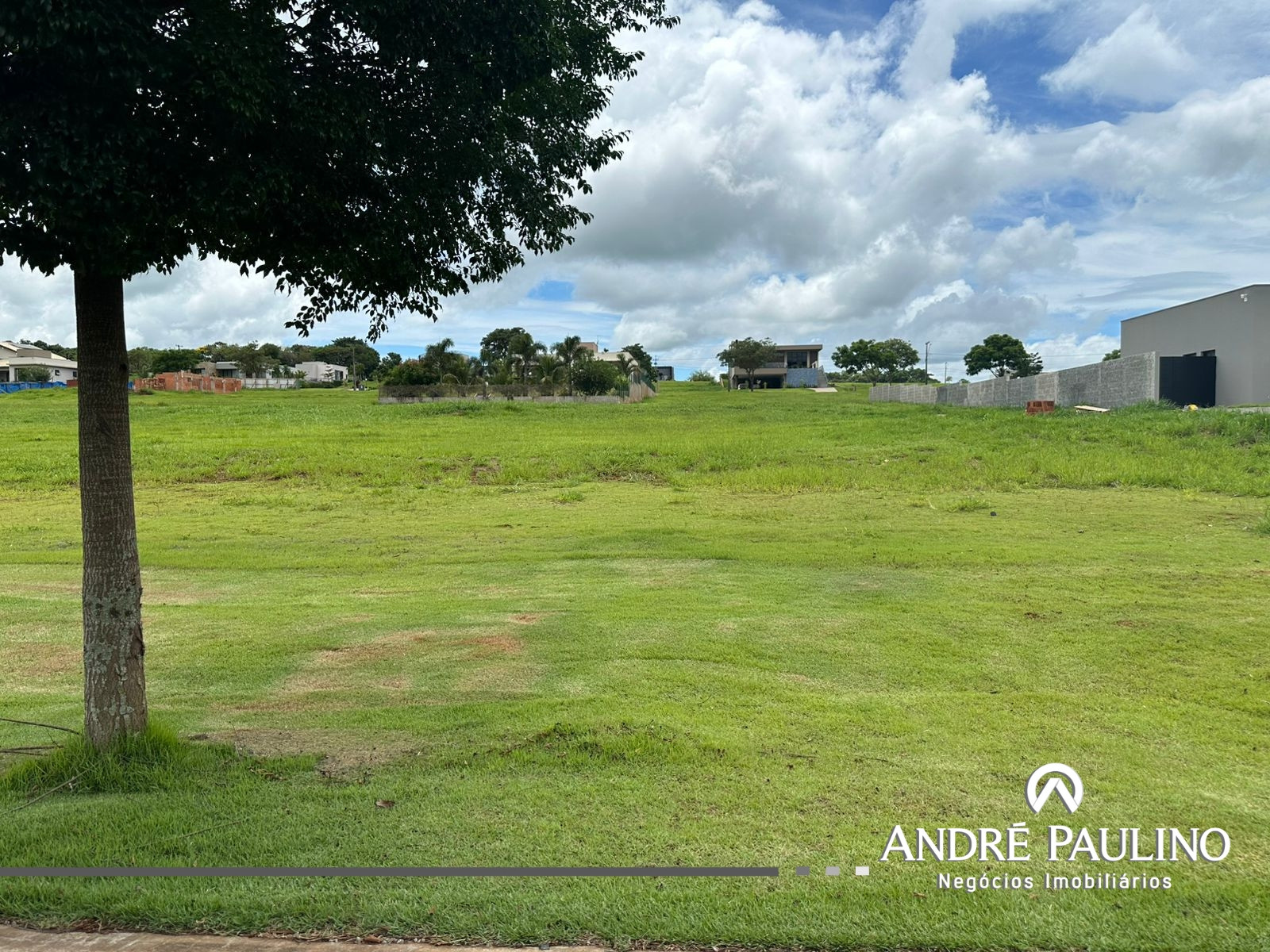 CONDOMÍNIO ECOVILLAS DO LAGO