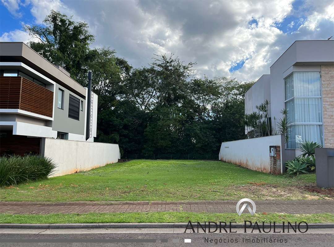 CONDOMÍNIO ALPHAVILLE 2