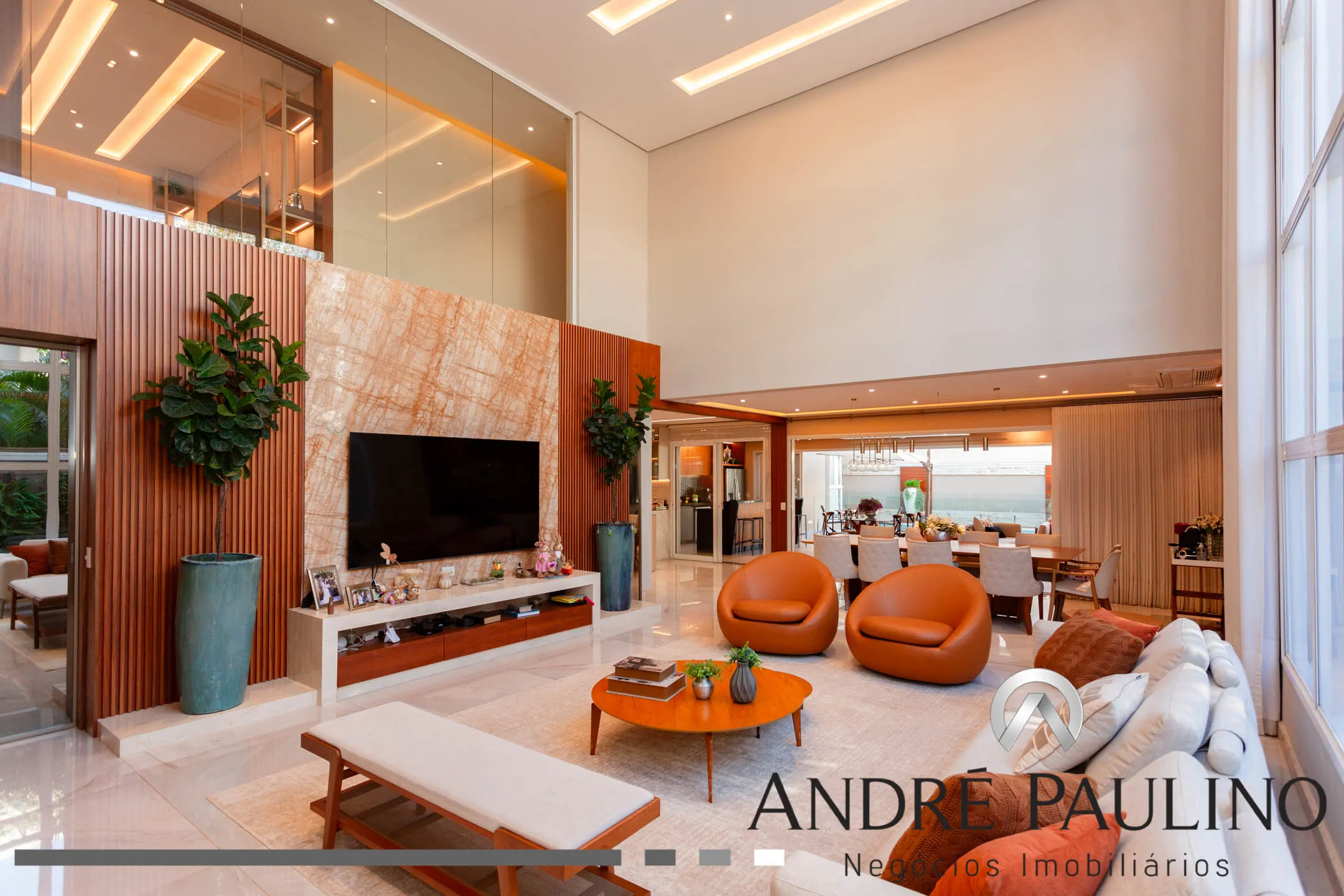 CONDOMÍNIO ALPHAVILLE 1 (Imbuias e Jacarandás)