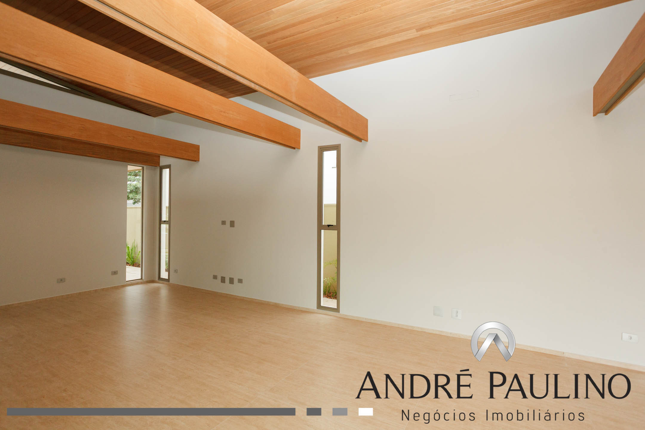 CONDOMÍNIO SUN LAKE