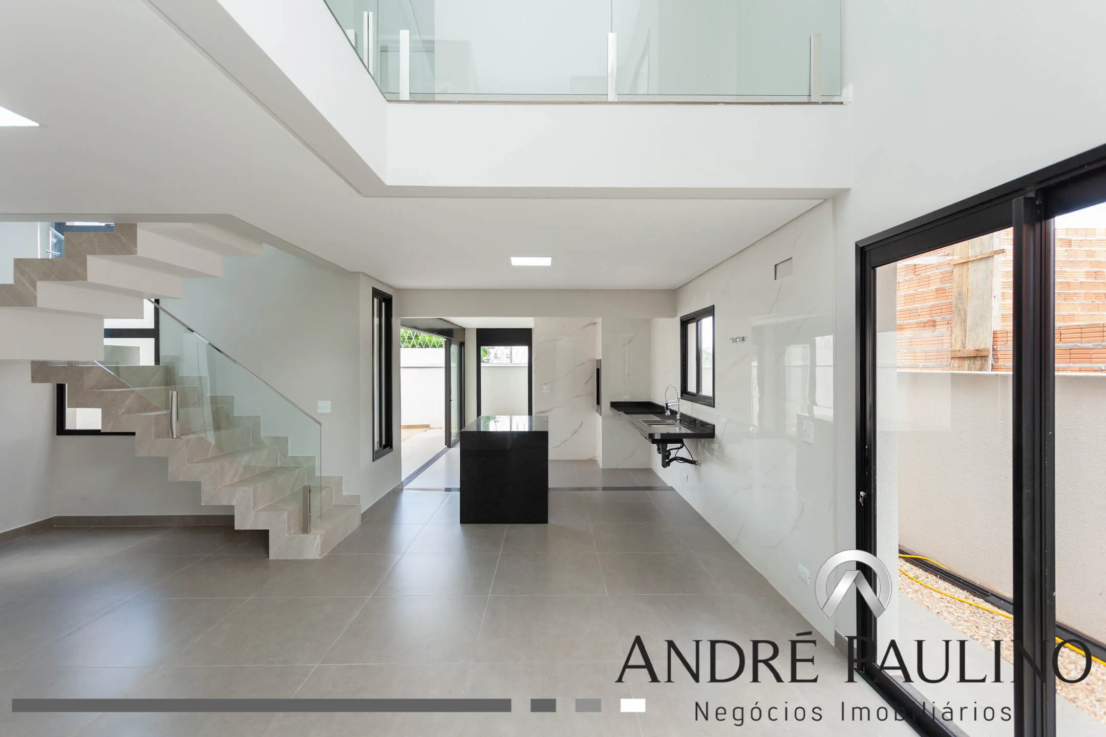 CONDOMÍNIO PARQUE TAUÁ