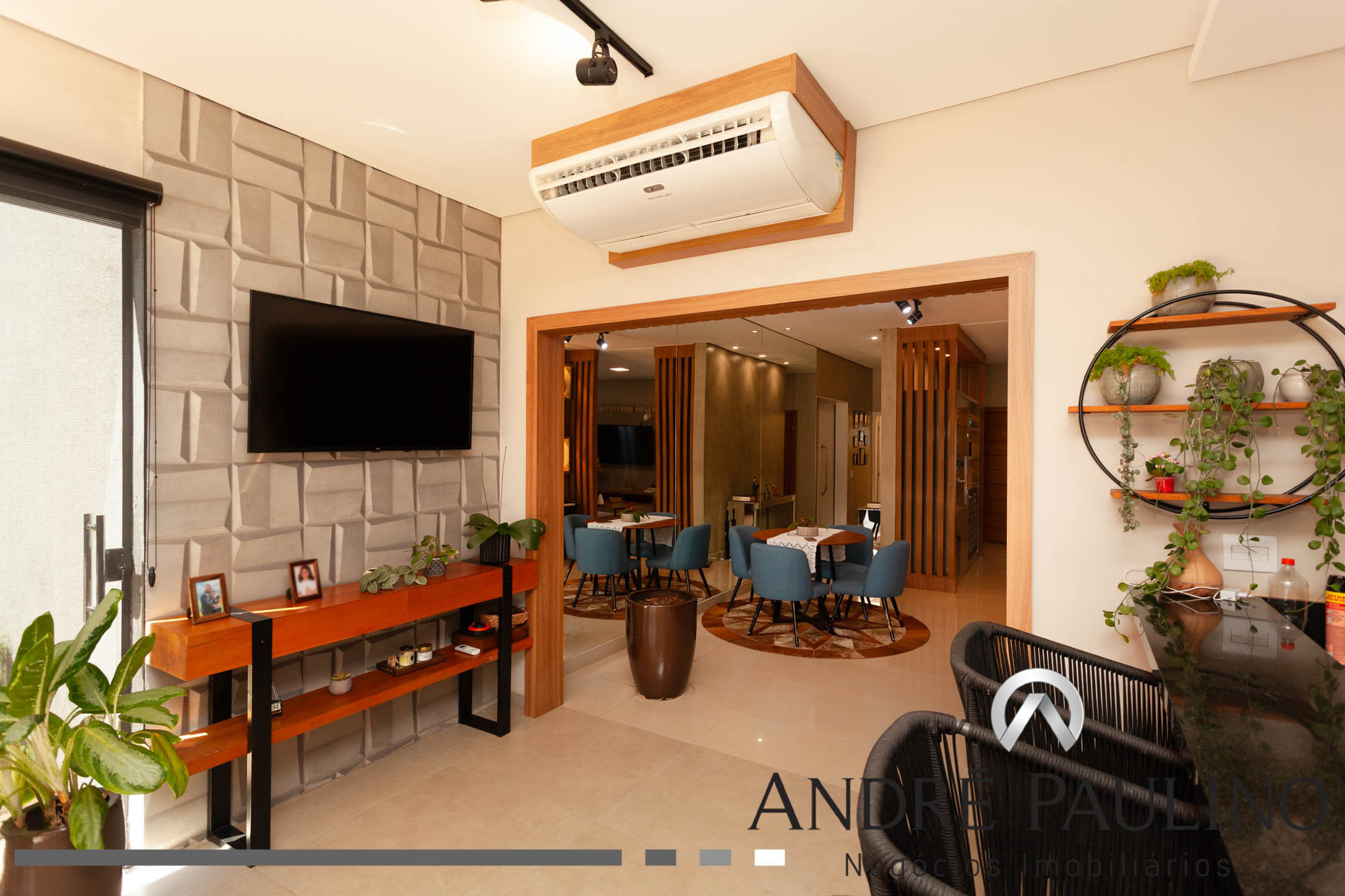 CONDOMÍNIO SUN LAKE