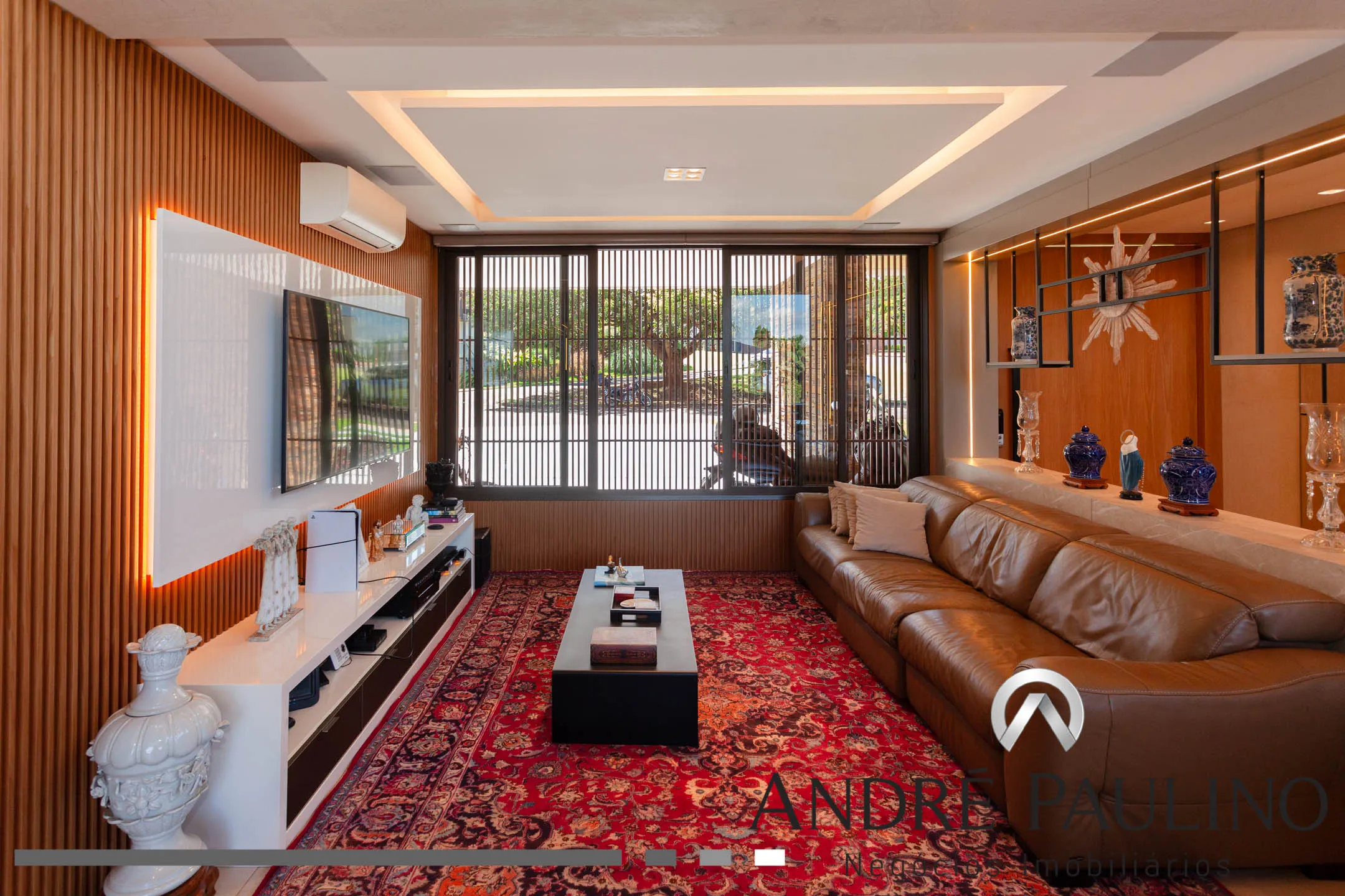 CONDOMÍNIO ALPHAVILLE 1 (Imbuias e Jacarandás)