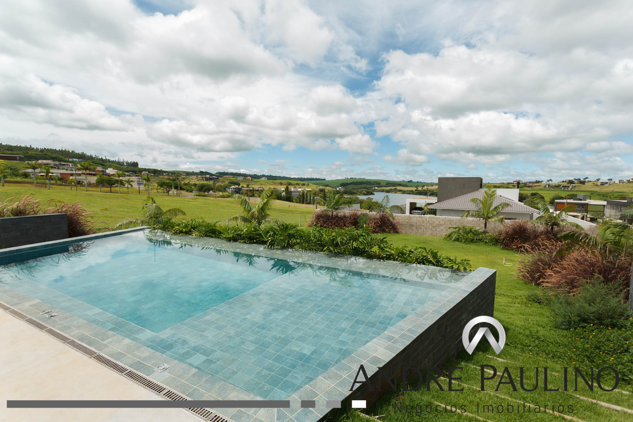 CONDOMÍNIO ECOVILLAS DO LAGO