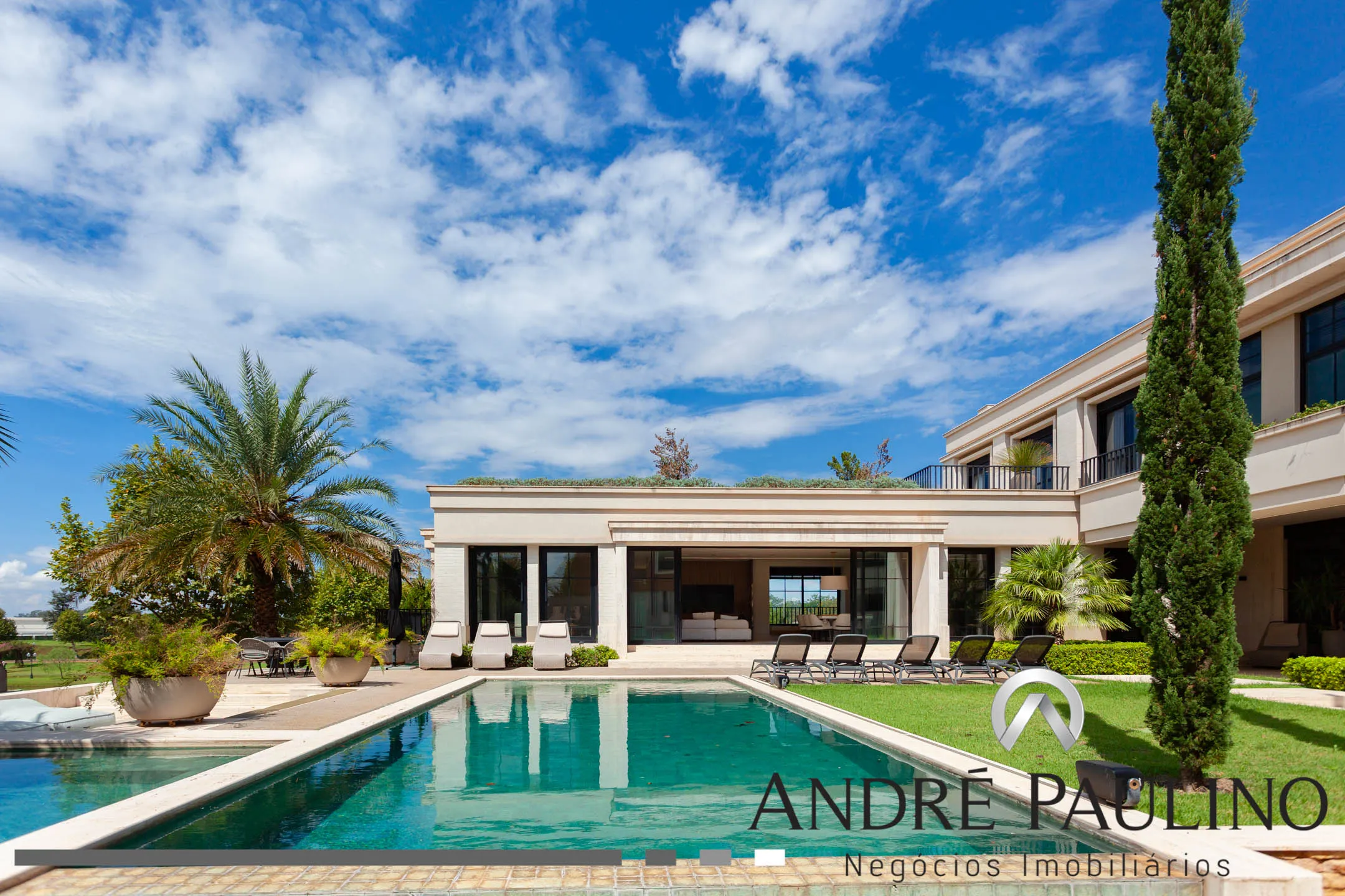 CONDOMÍNIO EURO ROYAL