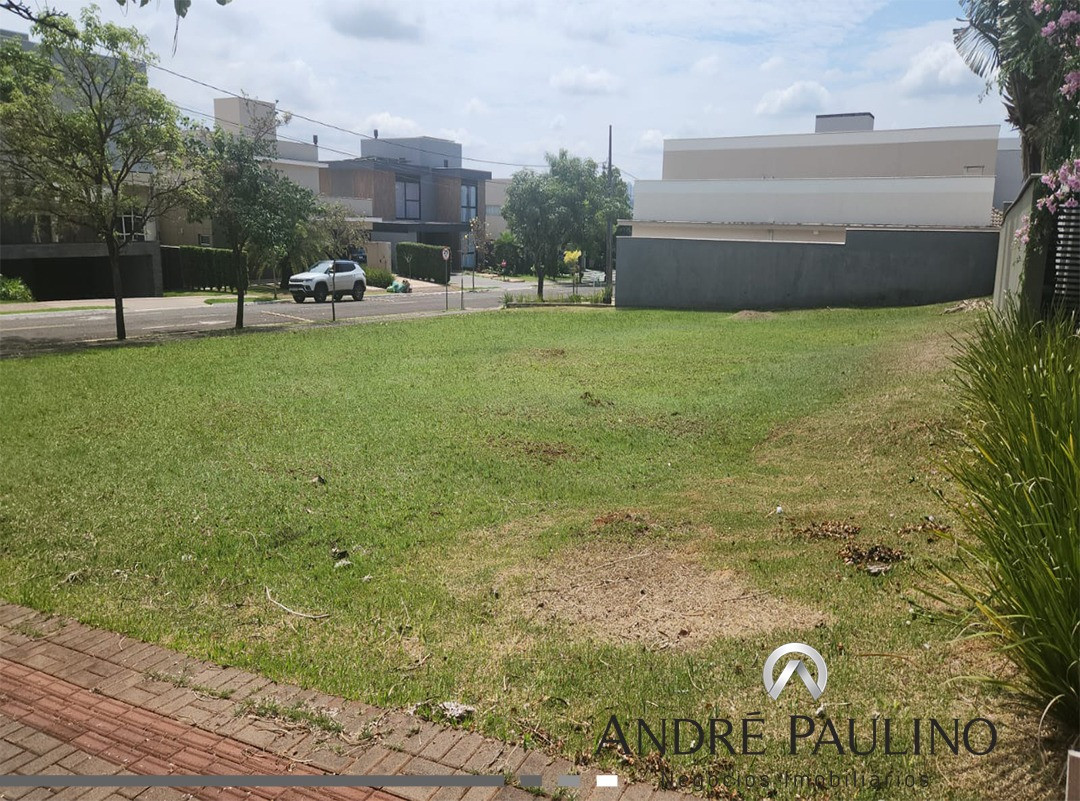 CONDOMÍNIO SUN LAKE