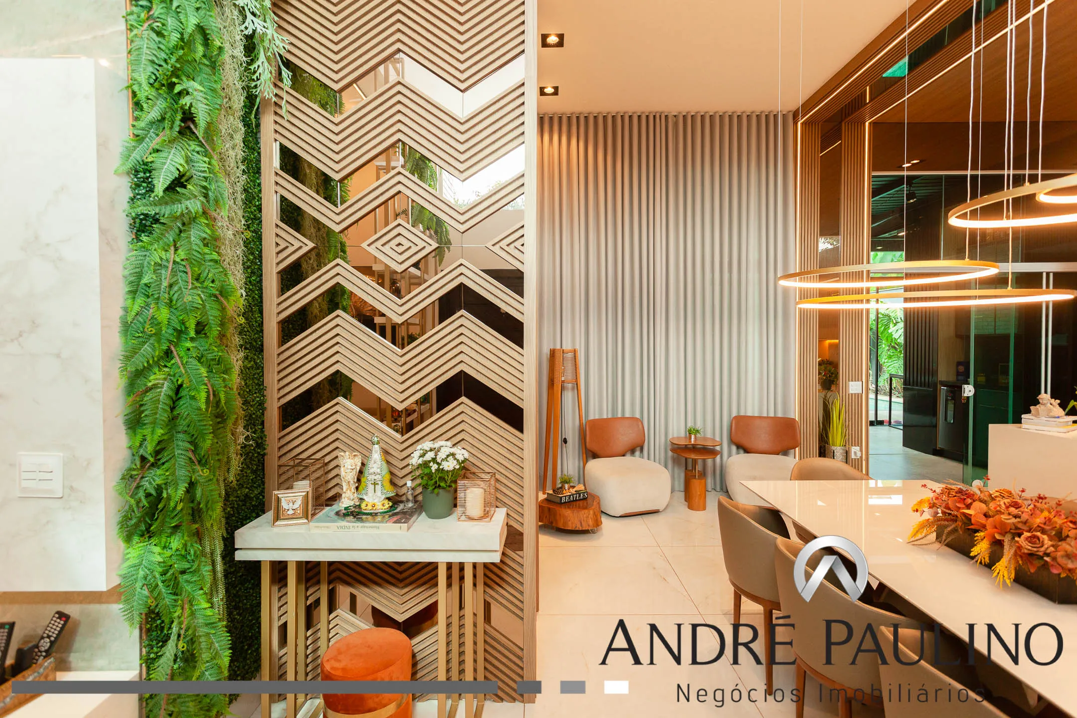 CONDOMÍNIO SUN LAKE