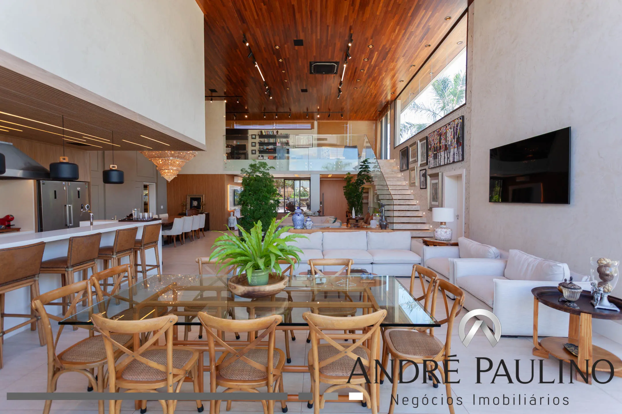 CONDOMÍNIO ALPHAVILLE 1 (Imbuias e Jacarandás)