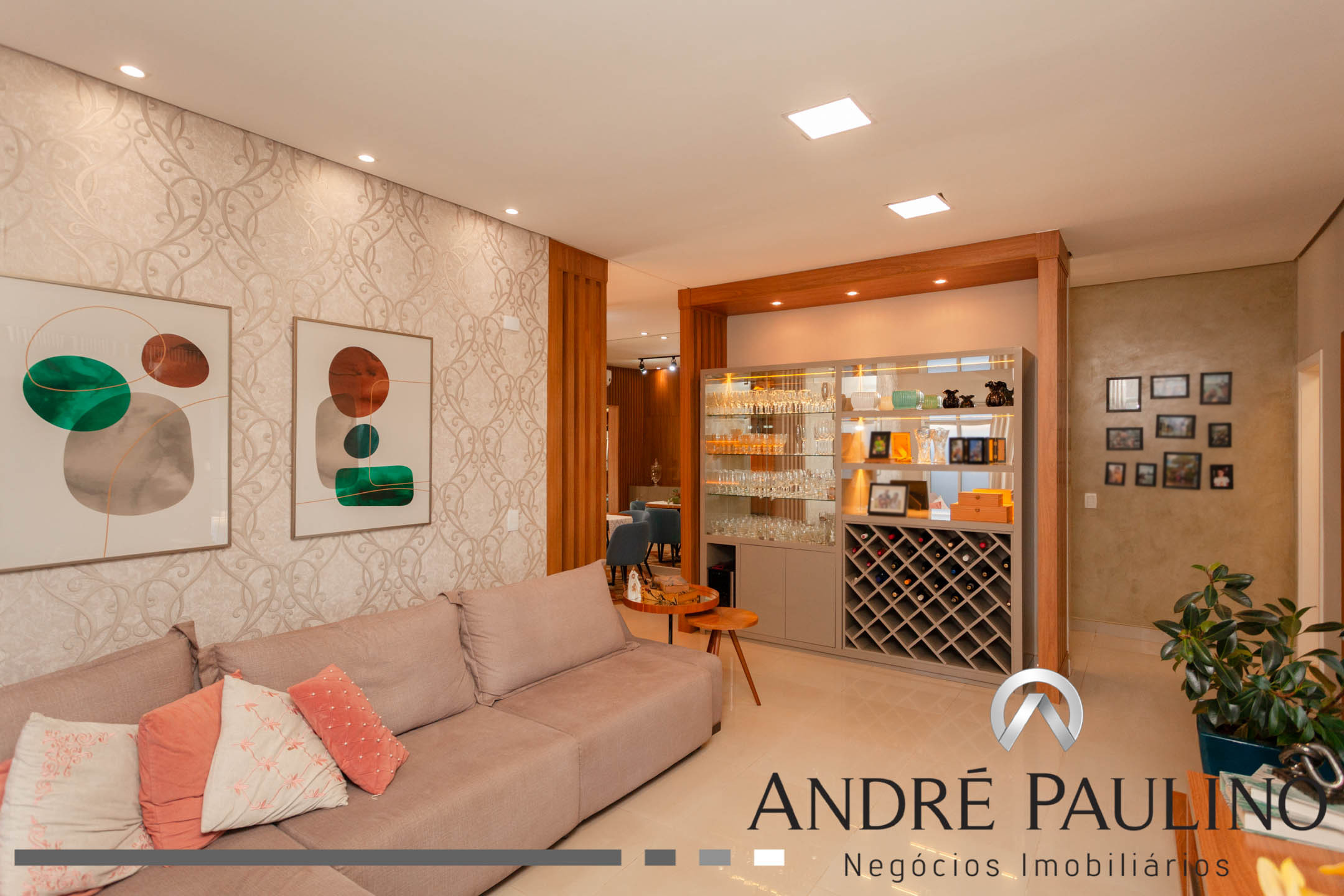 CONDOMÍNIO SUN LAKE