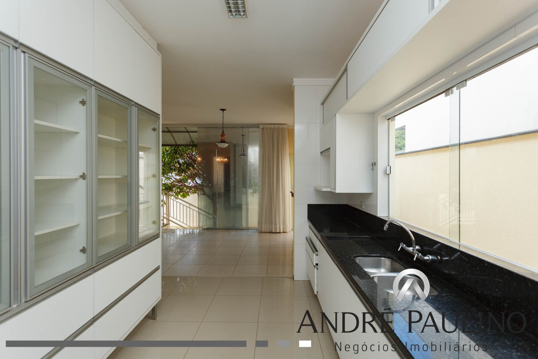 CONDOMÍNIO ALPHAVILLE 2