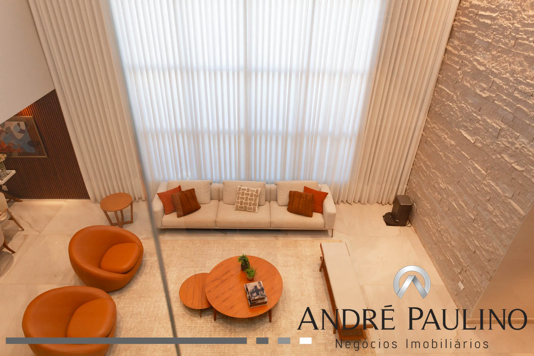 CONDOMÍNIO ALPHAVILLE 1 (Imbuias e Jacarandás)