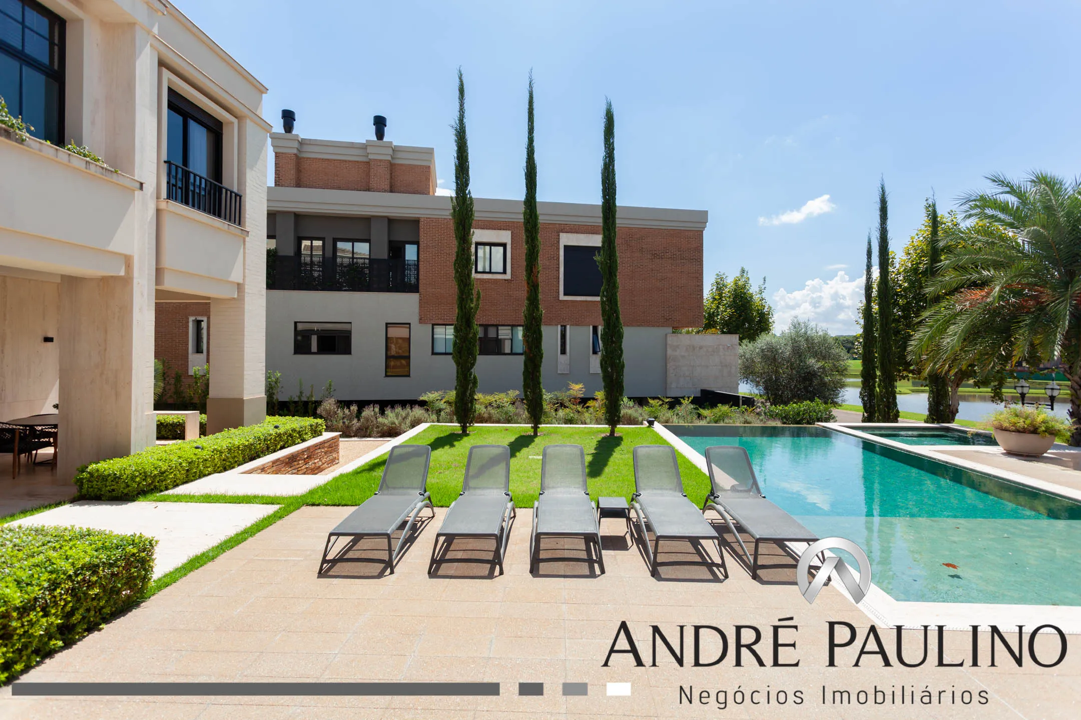 CONDOMÍNIO EURO ROYAL