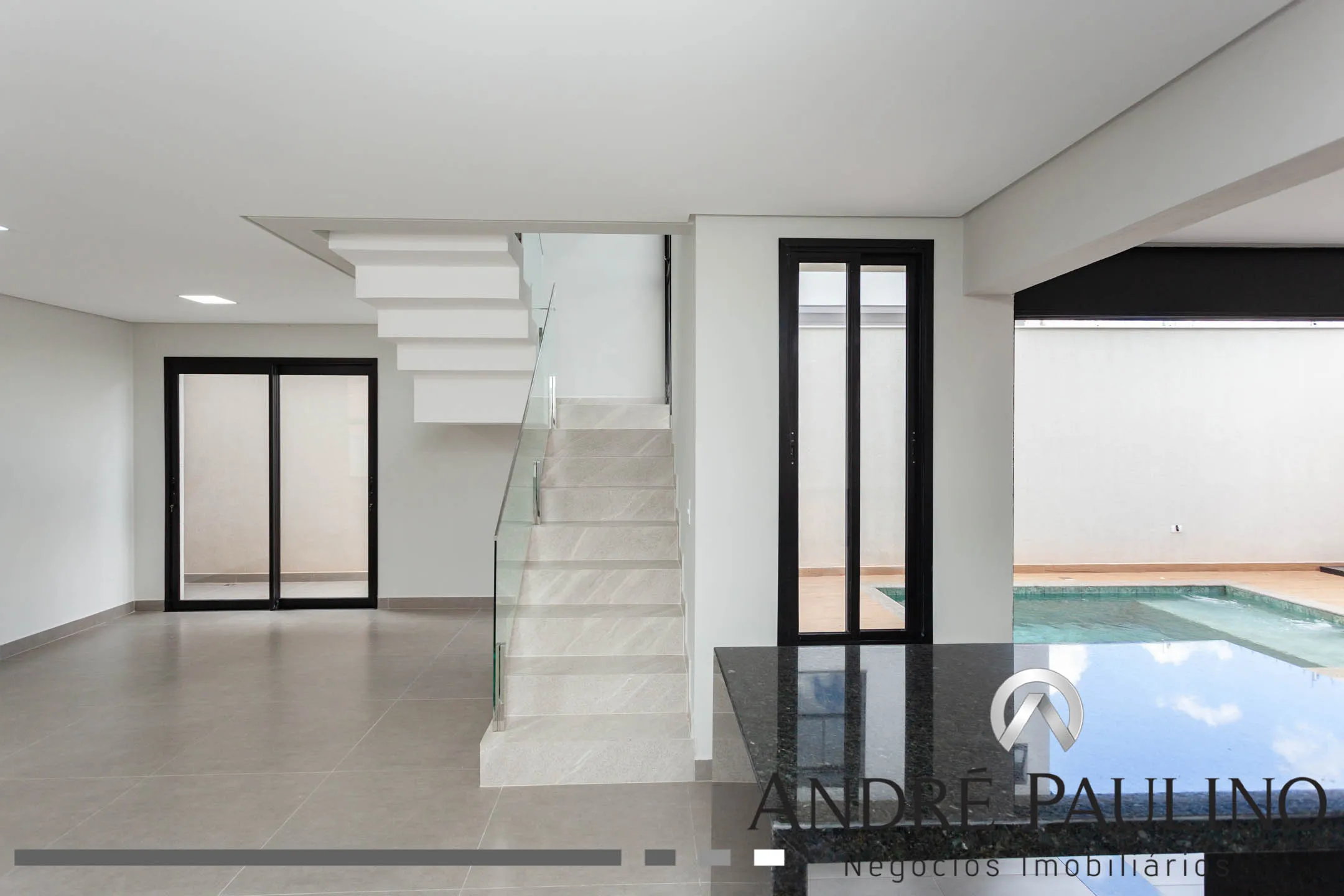 CONDOMÍNIO PARQUE TAUÁ