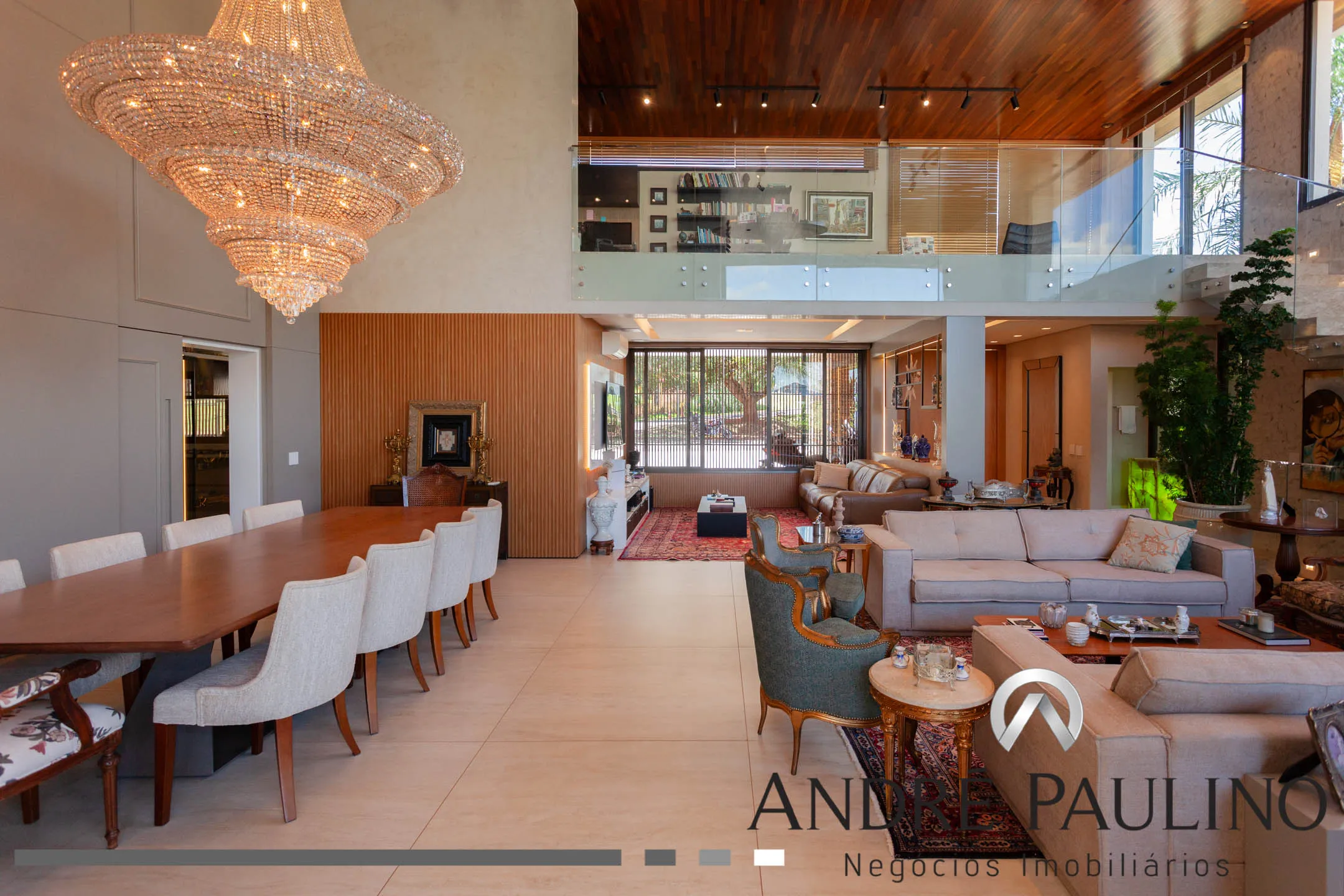 CONDOMÍNIO ALPHAVILLE 1 (Imbuias e Jacarandás)