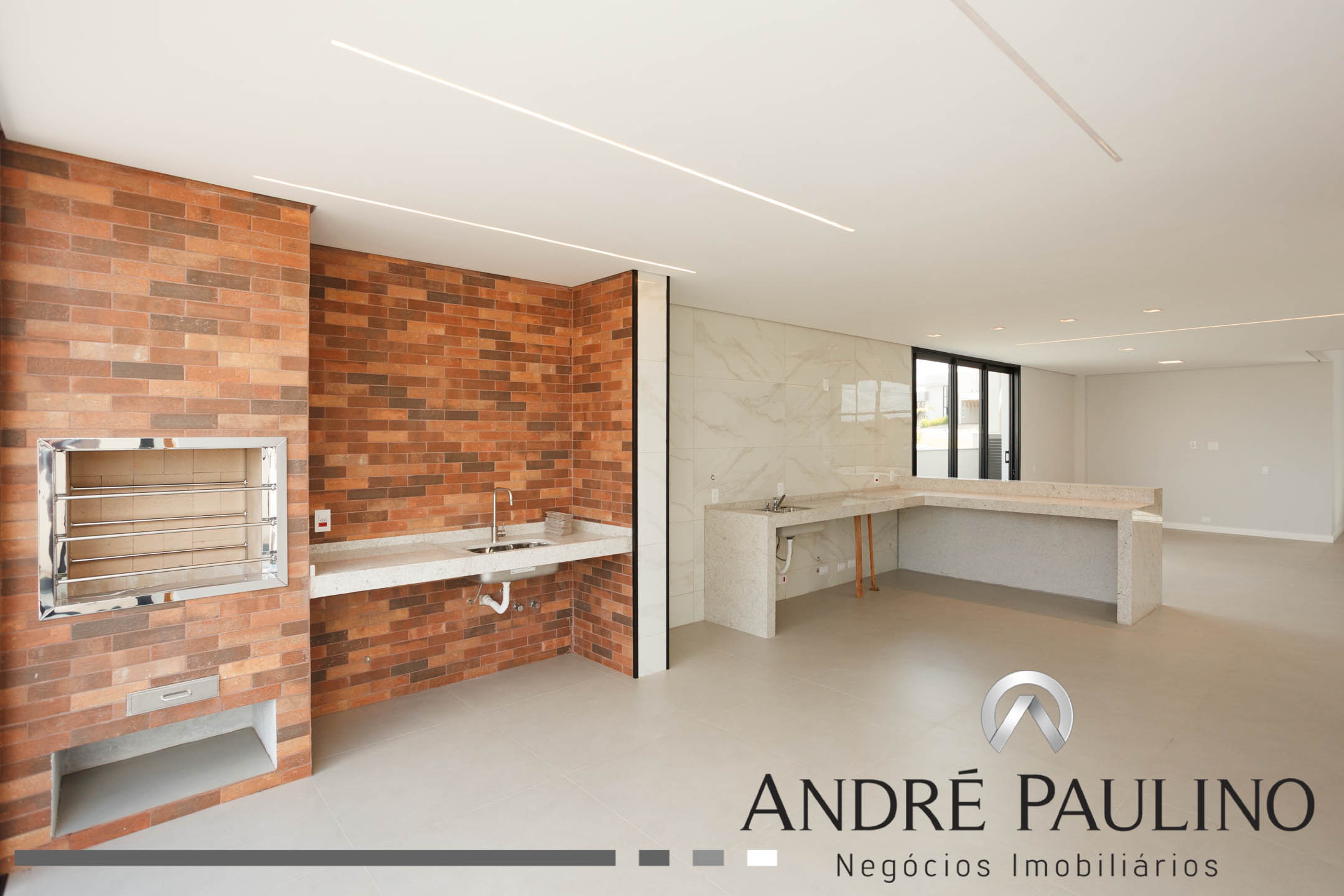 CONDOMÍNIO PARQUE TAUÁ