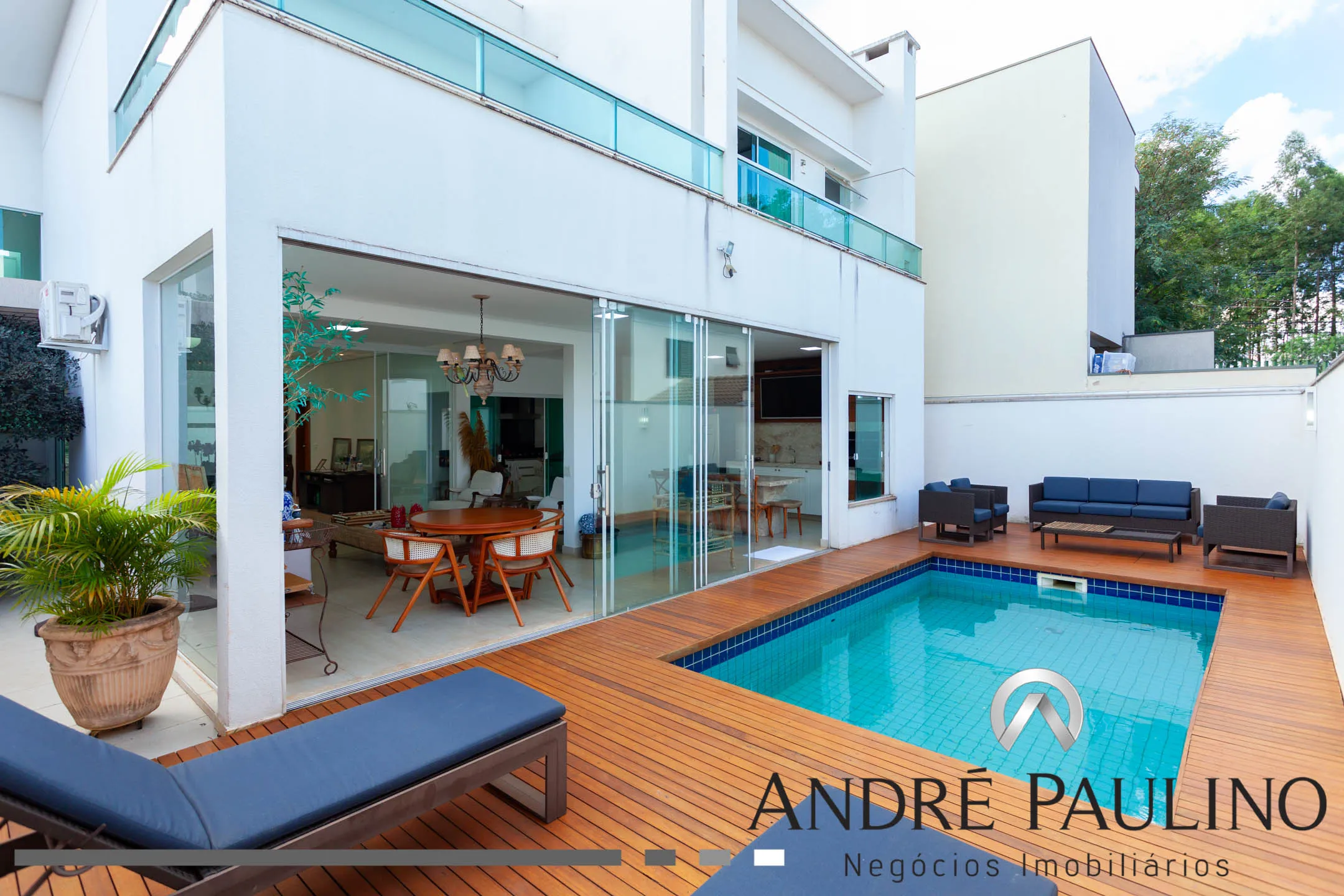 Condomínio Royal Forest