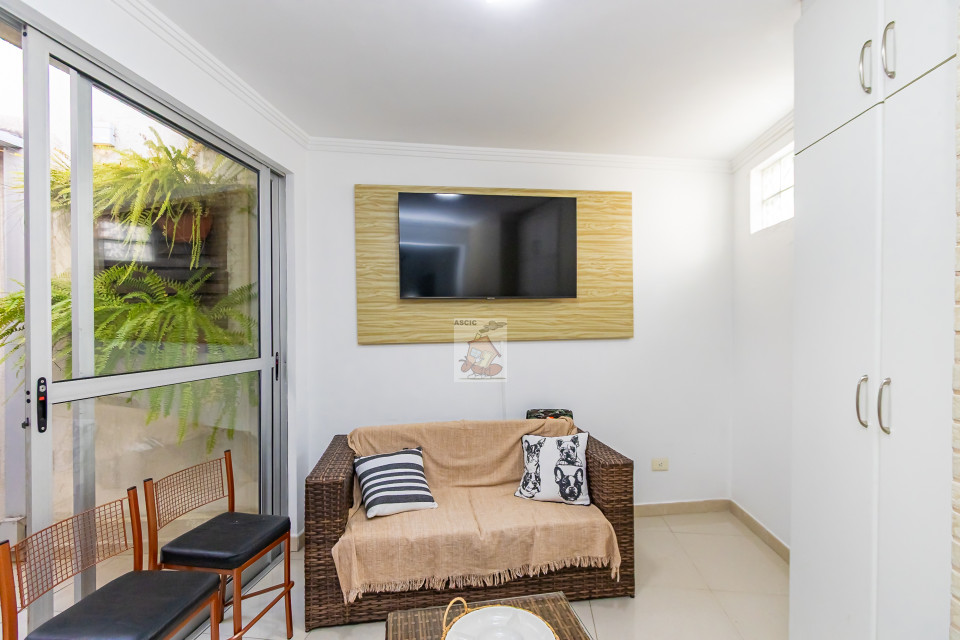 Res. Milazzo - Sobrado com 3 dormitórios (1 Suite) no Centro de São José dos Pinhais