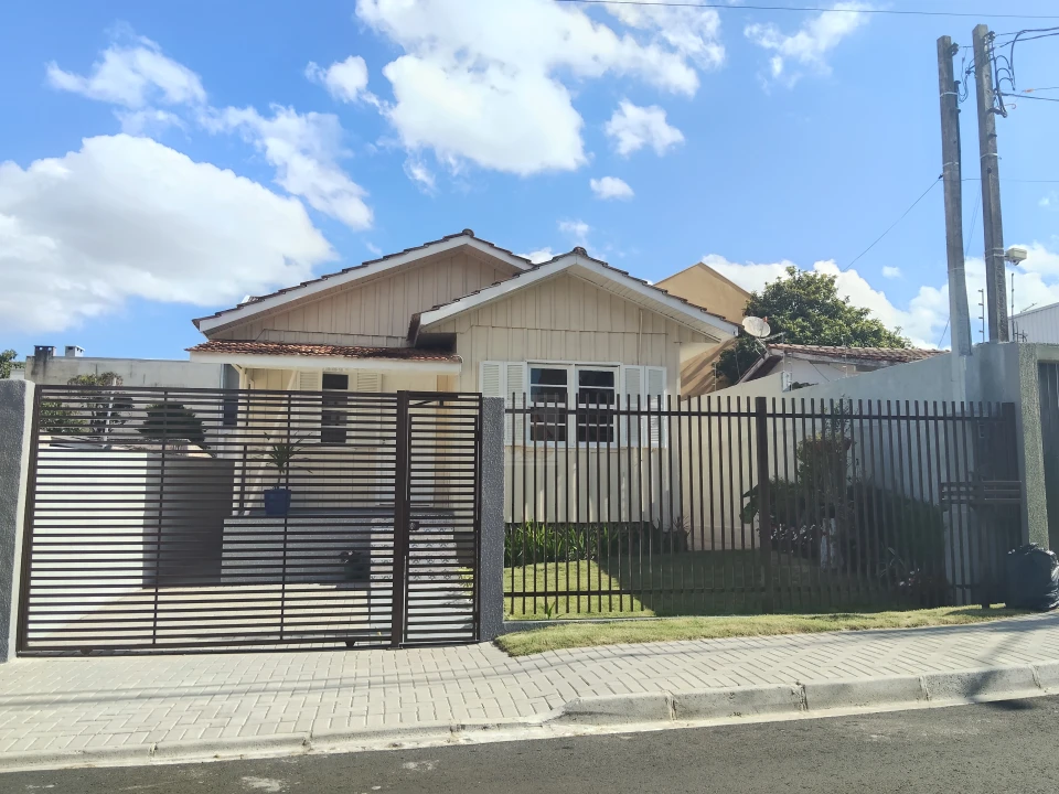 Casa Para Alugar  em Curitiba