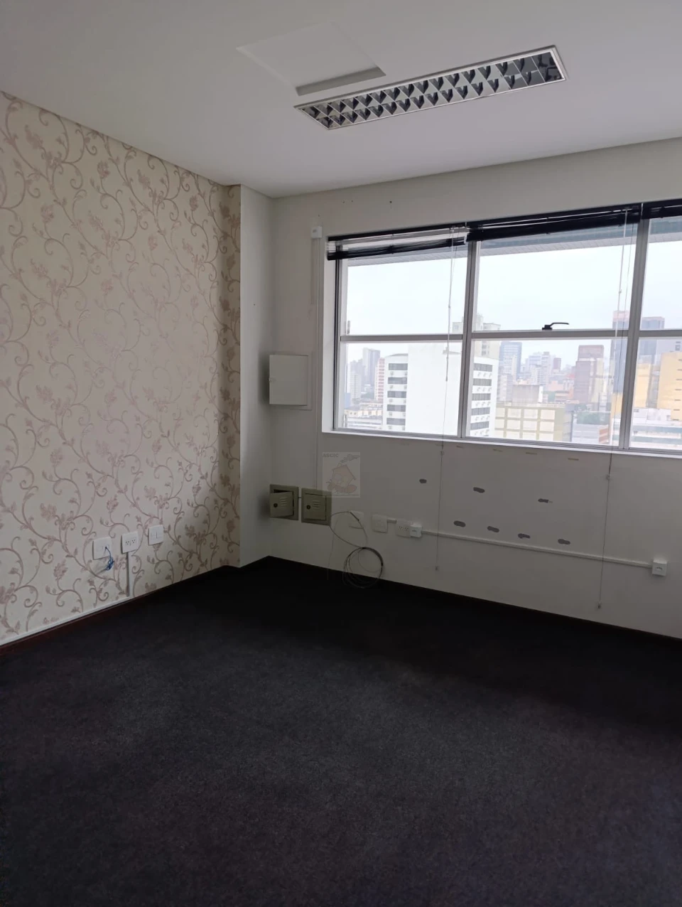 Comercial Á Venda Edifício Curitiba Park & Business Curitiba