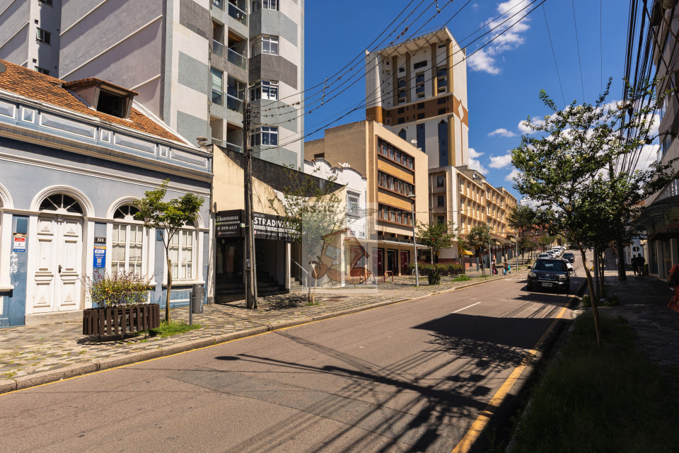 CONDOMÍNIO RESIDENCIAL ALFREDO ANDERSEN