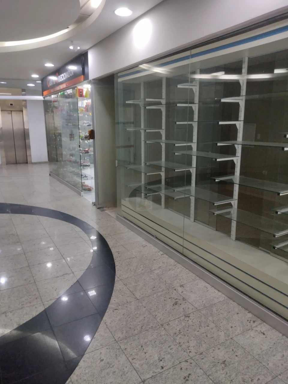 Comercial Á Venda Edifício Curitiba Park & Business Curitiba