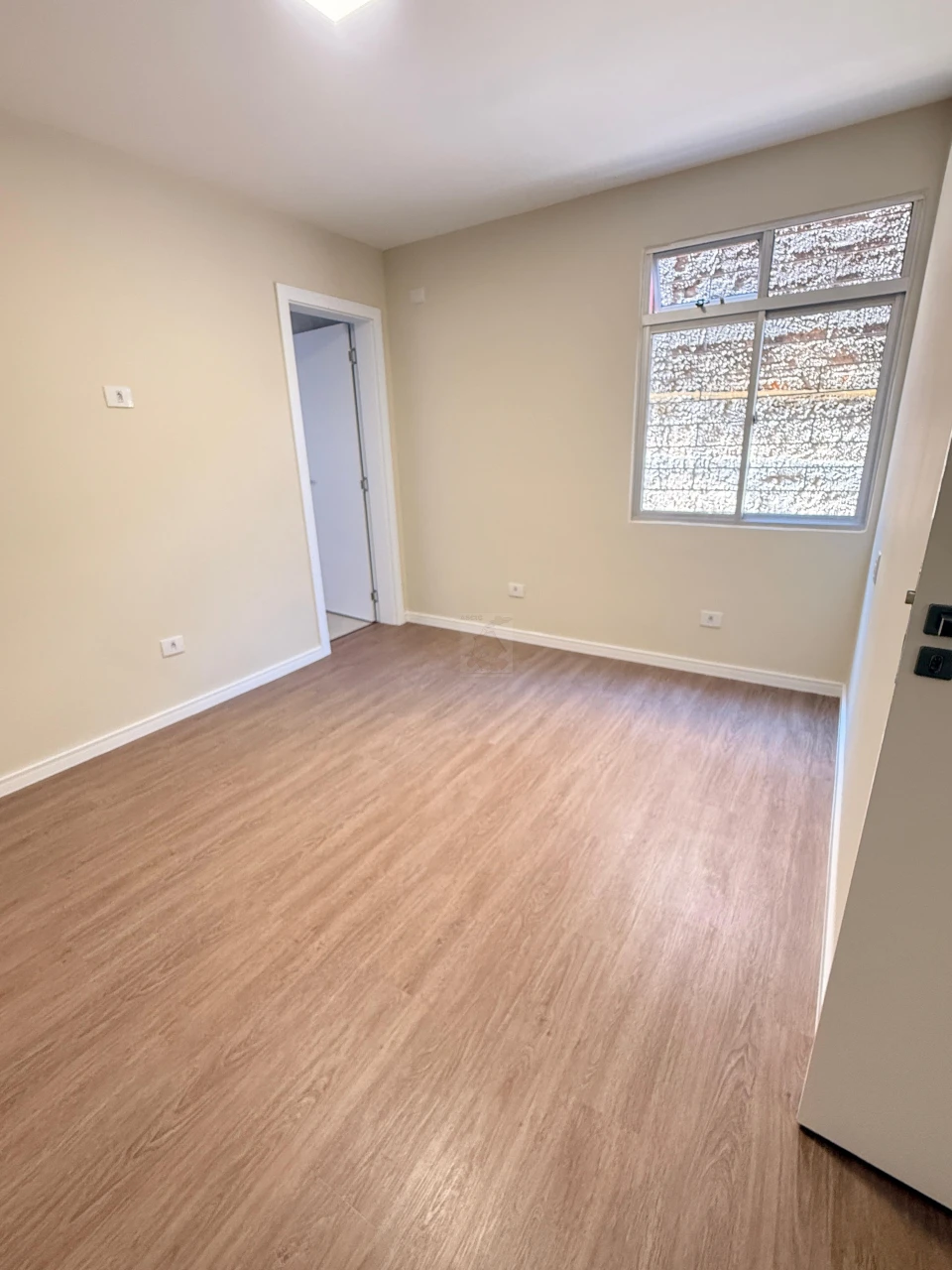 Imagens do imóveis Apartamento À Venda Condominio Rosane Curitiba