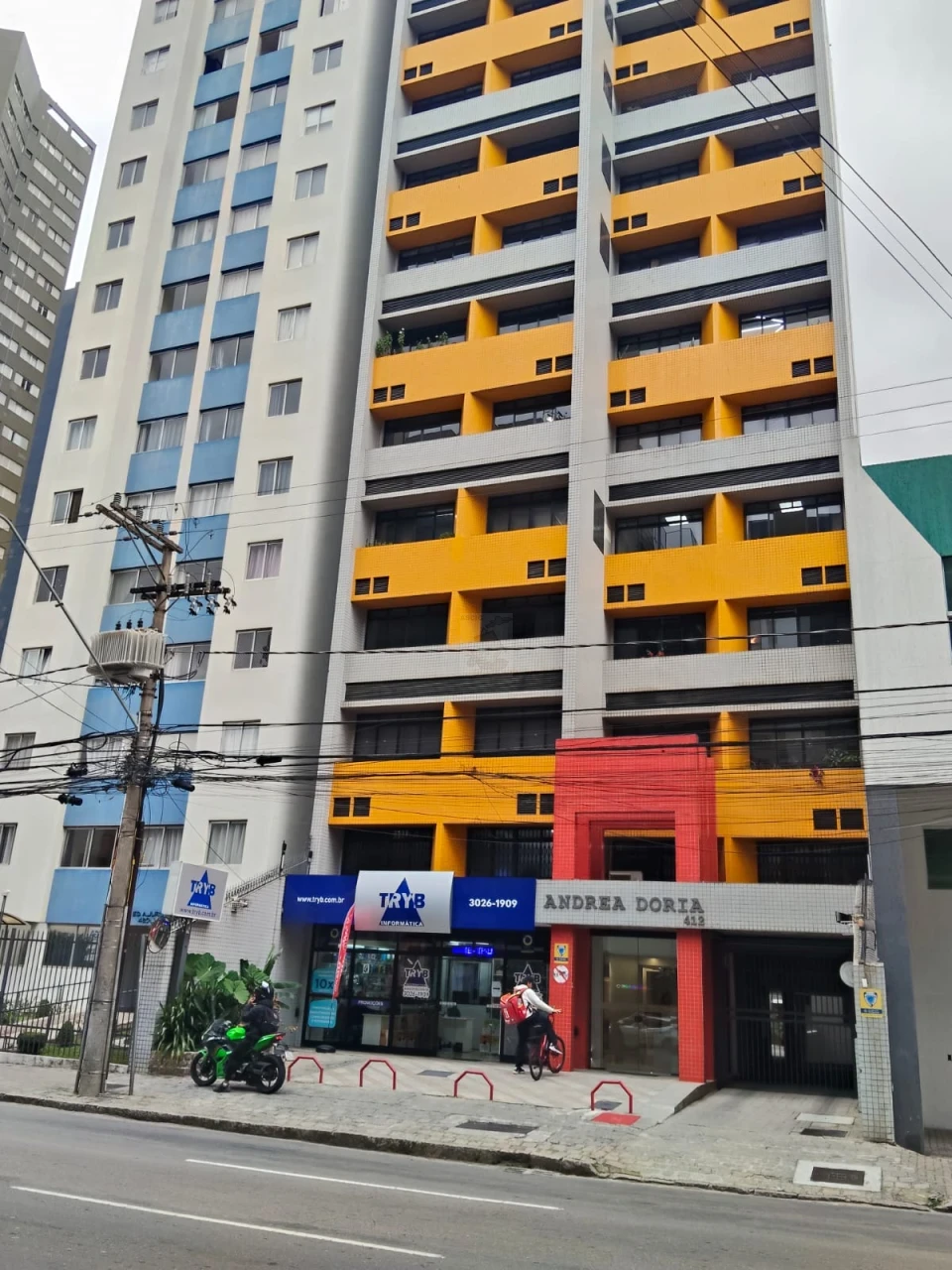 Imagens do imóveis Comercial À Venda Condomínio Andrea Doria Curitiba