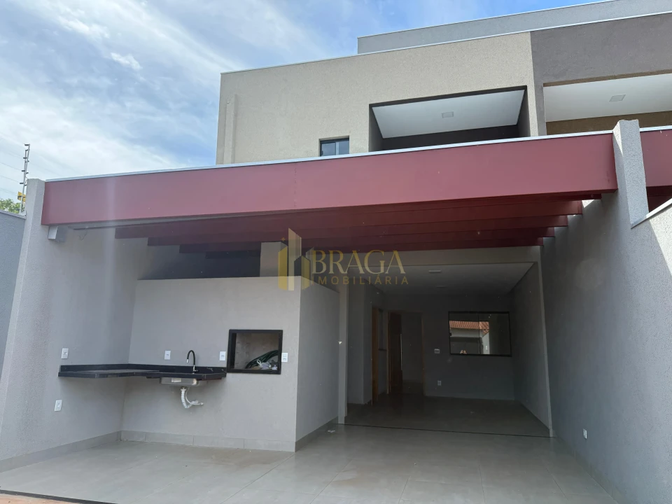 Imagens do imóveis SOBRADO À VENDA NO PIONEIROS