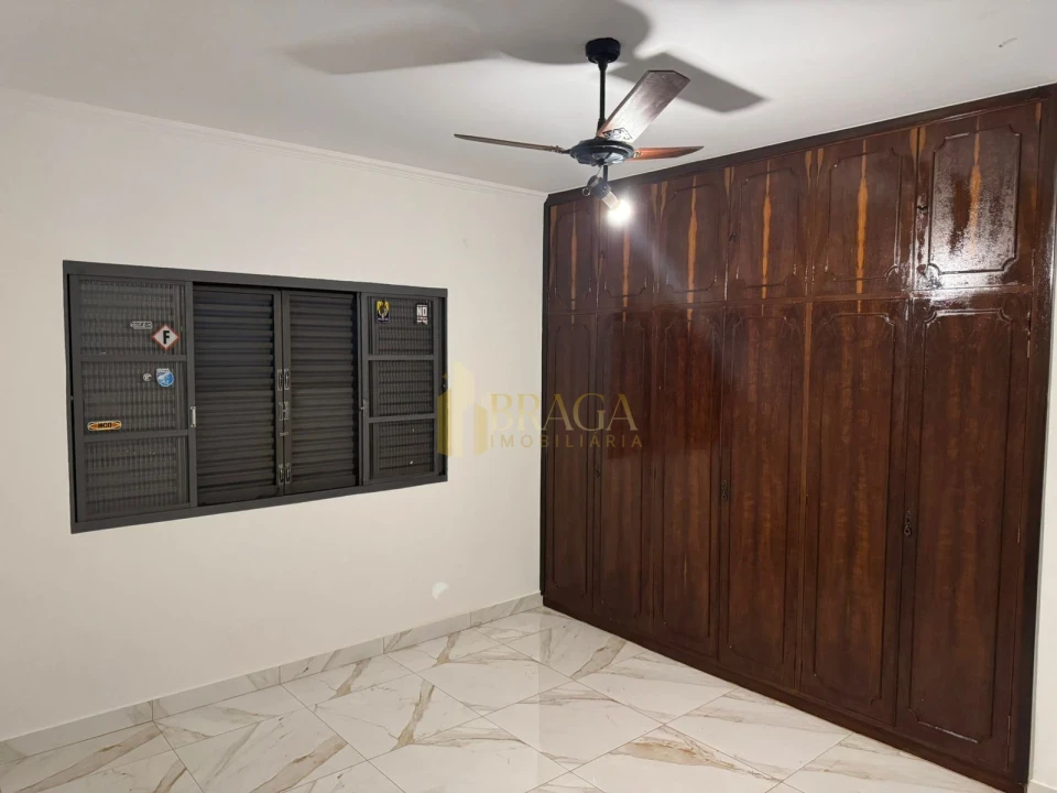 CASA À VENDA NO BAIRRO SÃO BENTO