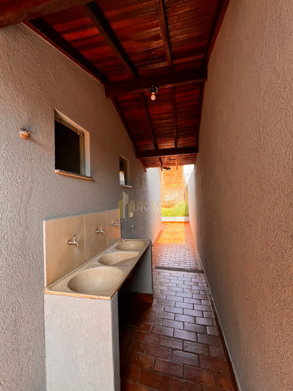 Linda Casa À Venda No Caiçara