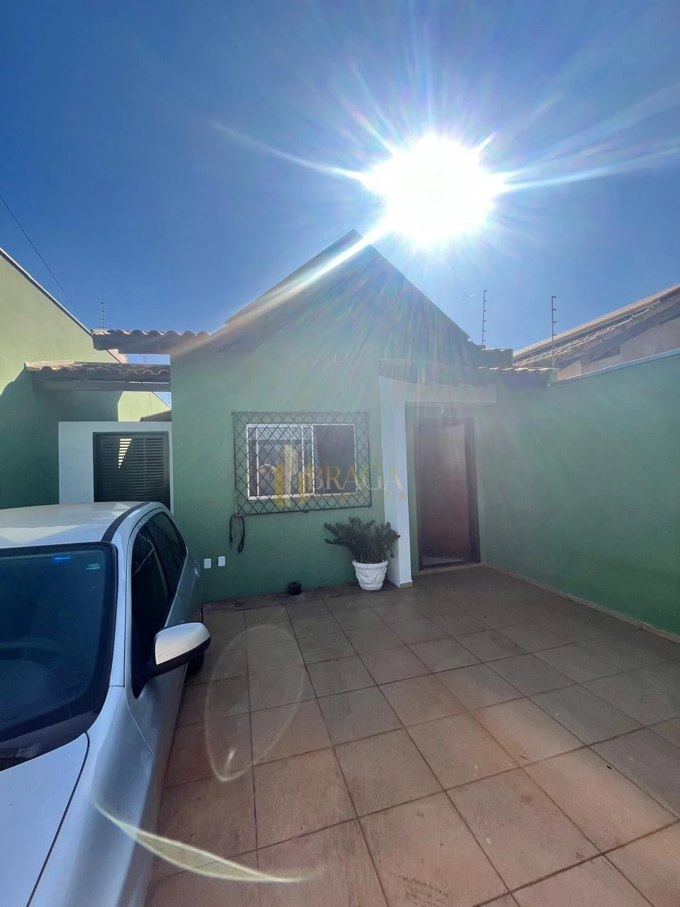 Casa à venda no bairro Oliveira